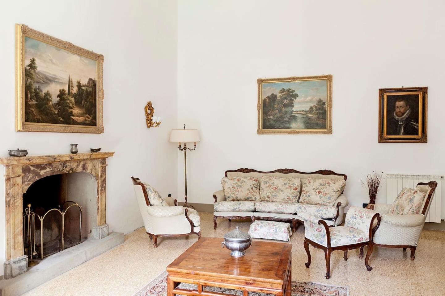 Villa Eugenia Tuscany with private Pool, Sauna & Gym