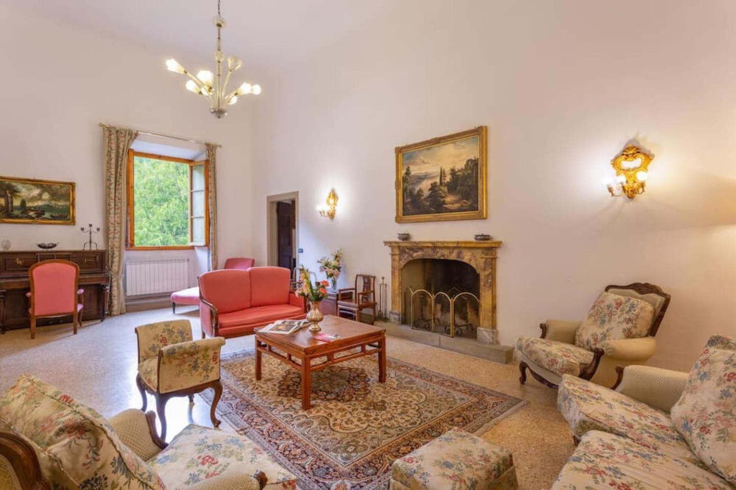 Villa Eugenia Tuscany with private Pool, Sauna & Gym