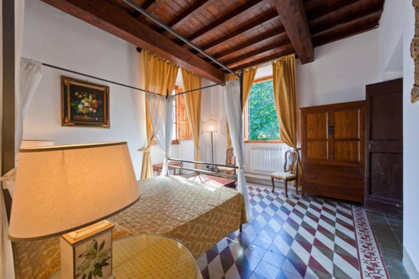 Villa Eugenia Tuscany with private Pool, Sauna & Gym