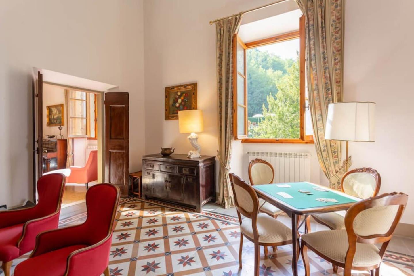 Villa Eugenia Tuscany with private Pool, Sauna & Gym