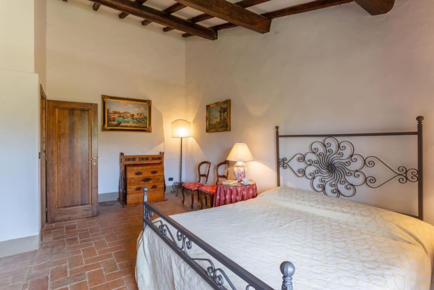 Villa Eugenia Tuscany with private Pool, Sauna & Gym