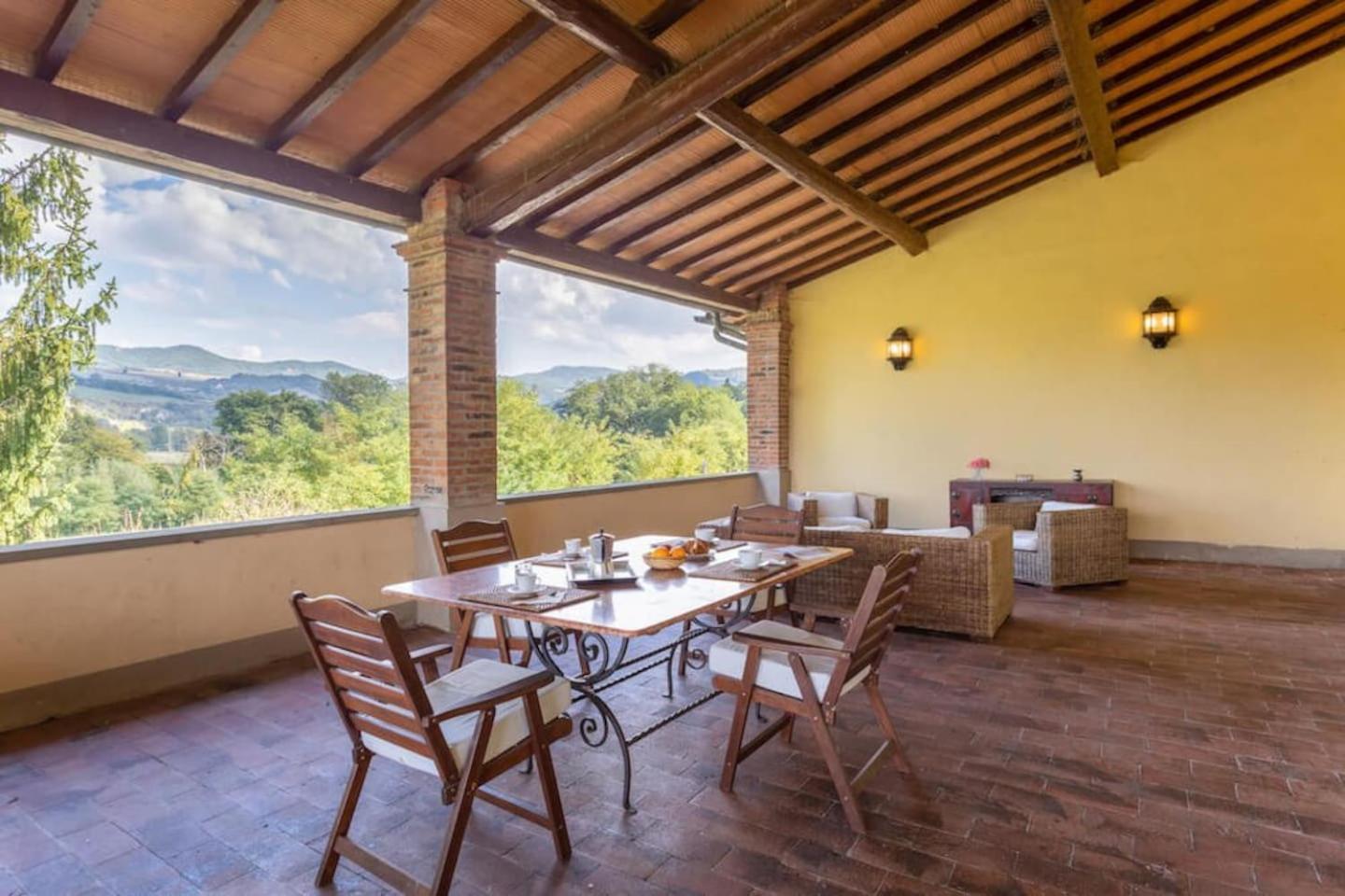 Villa Eugenia Tuscany with private Pool, Sauna & Gym