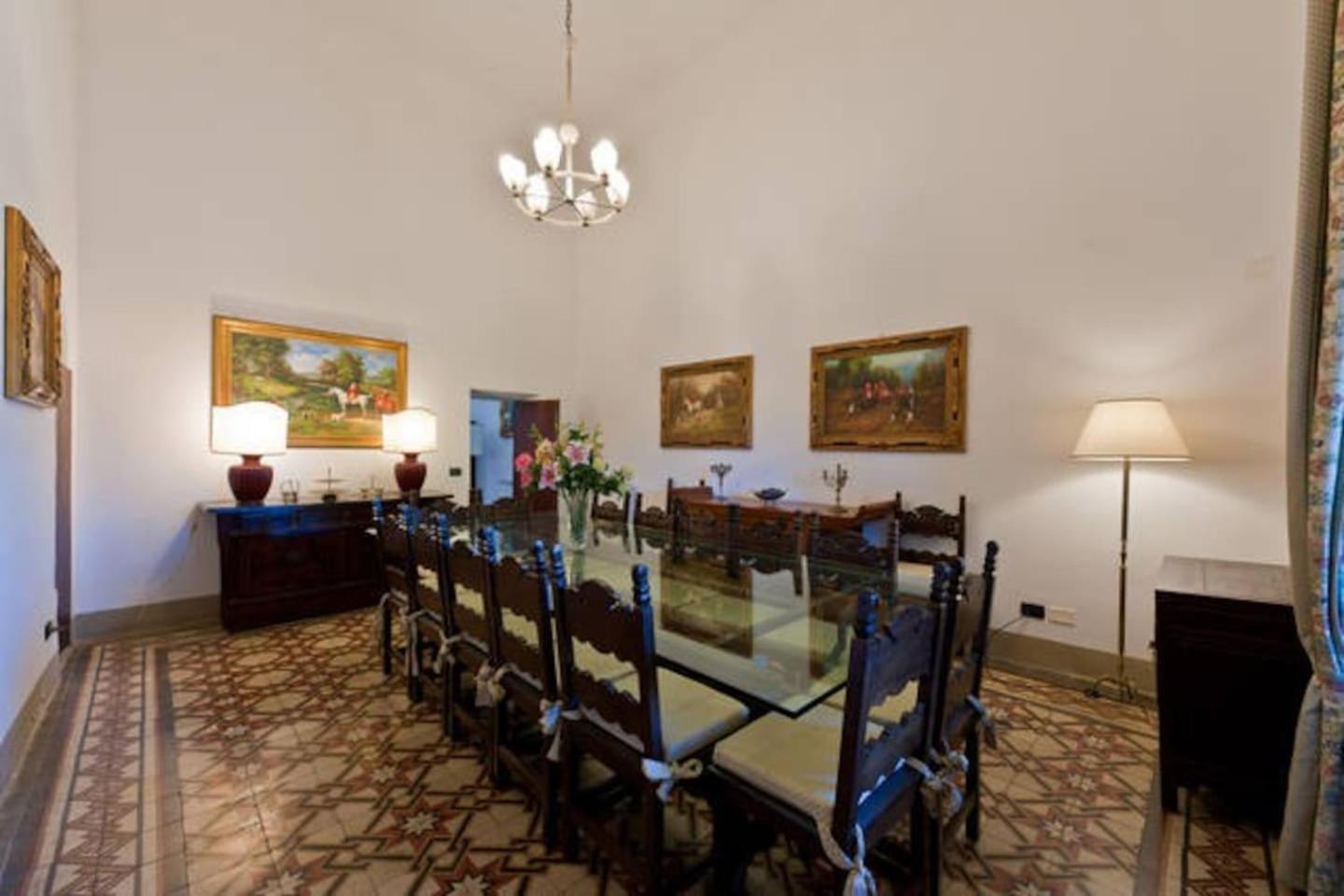 Villa Eugenia Tuscany with private Pool, Sauna & Gym