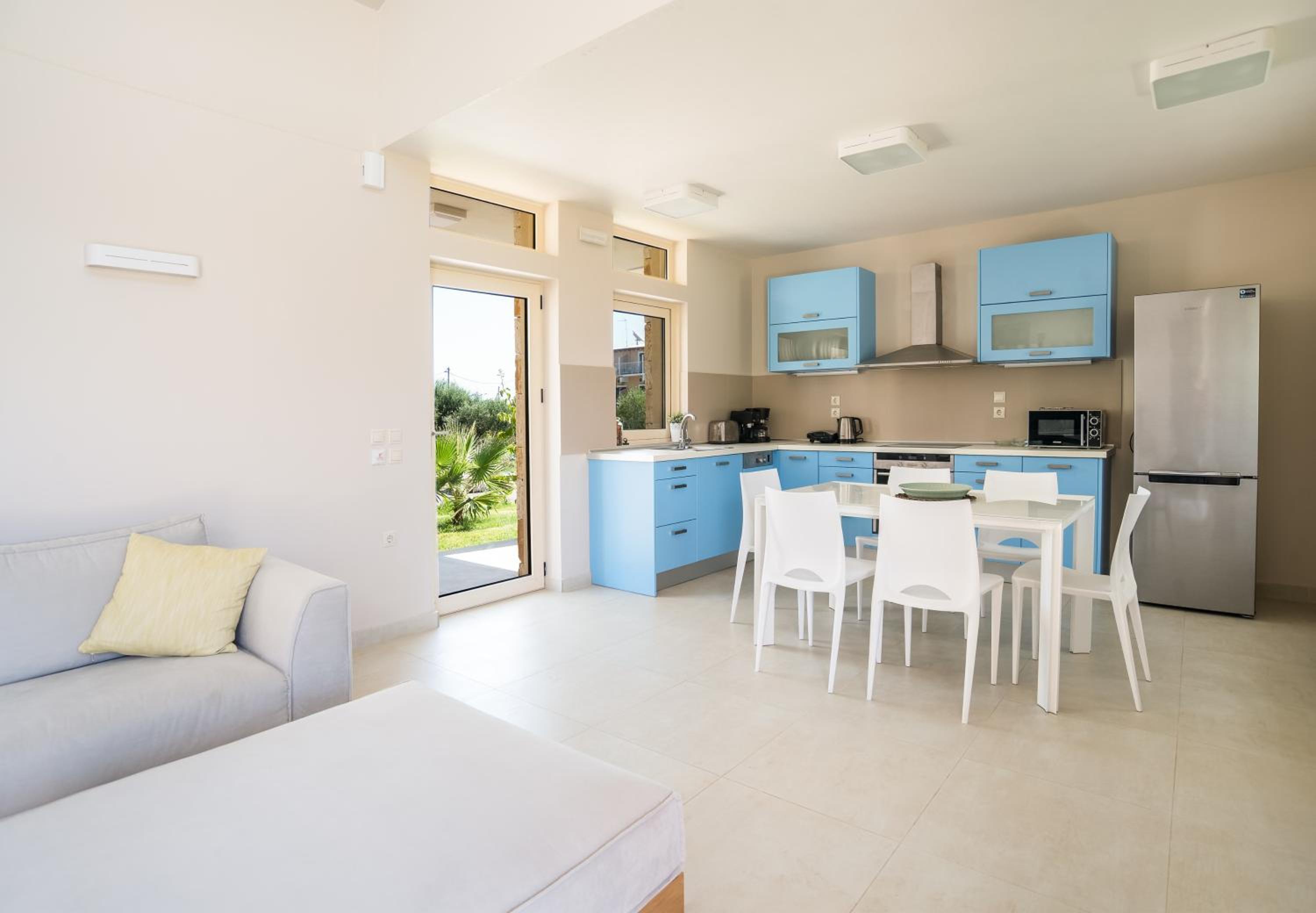 Three Stars Luxury Villas view 5