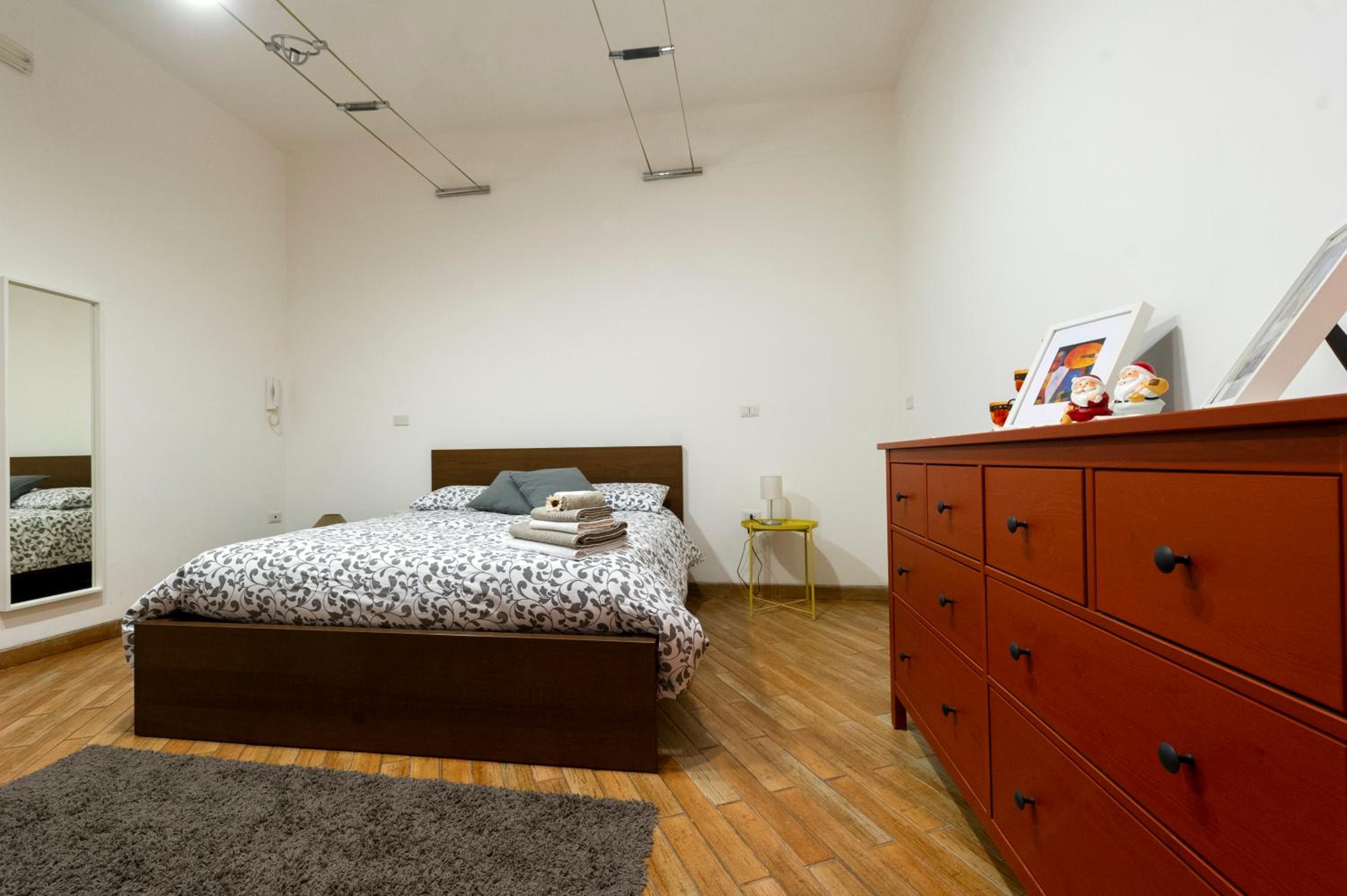 Home Toledo 355