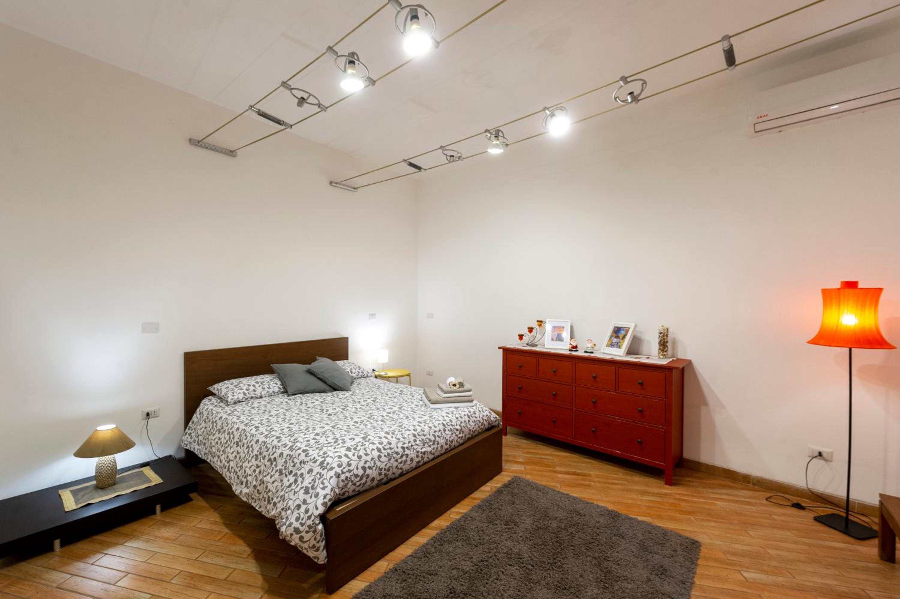 Home Toledo 355