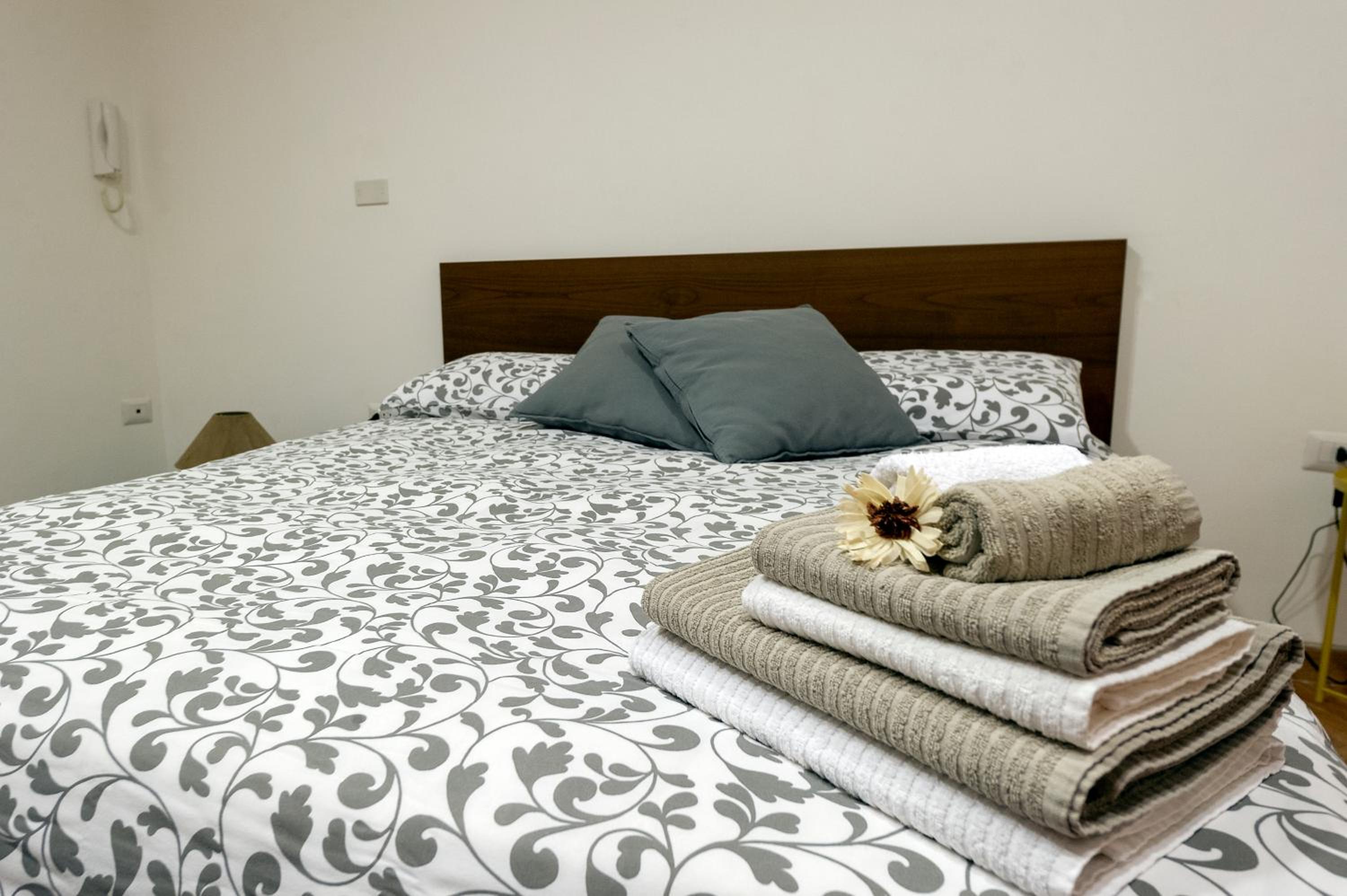 Home Toledo 355