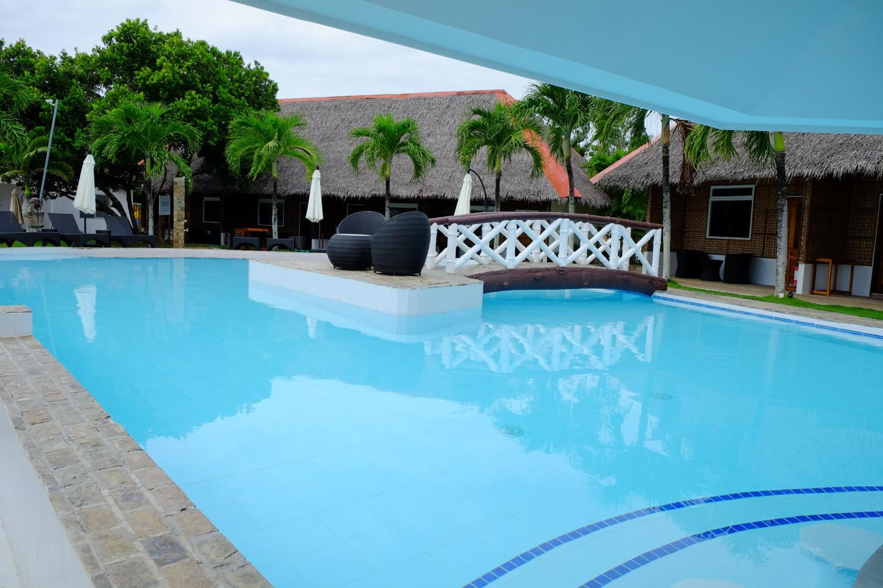 Cliffside Resort, Panglao - 17