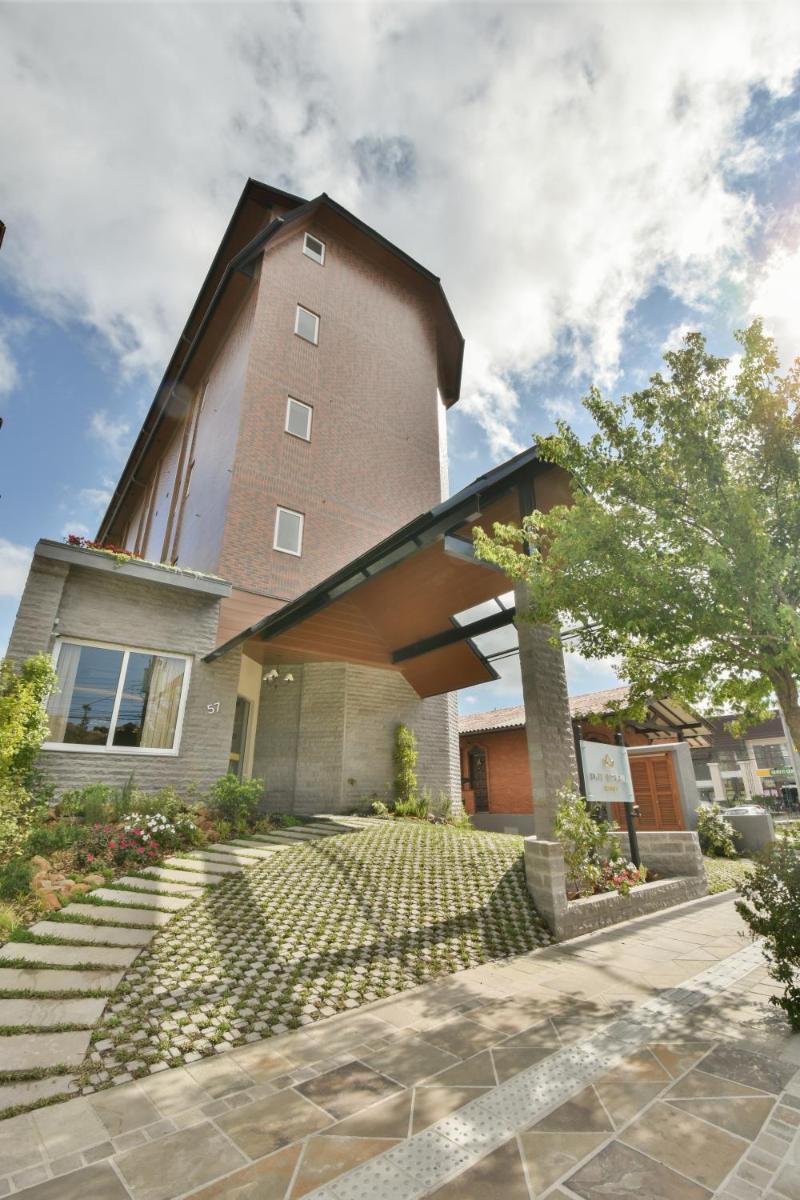 hotel building