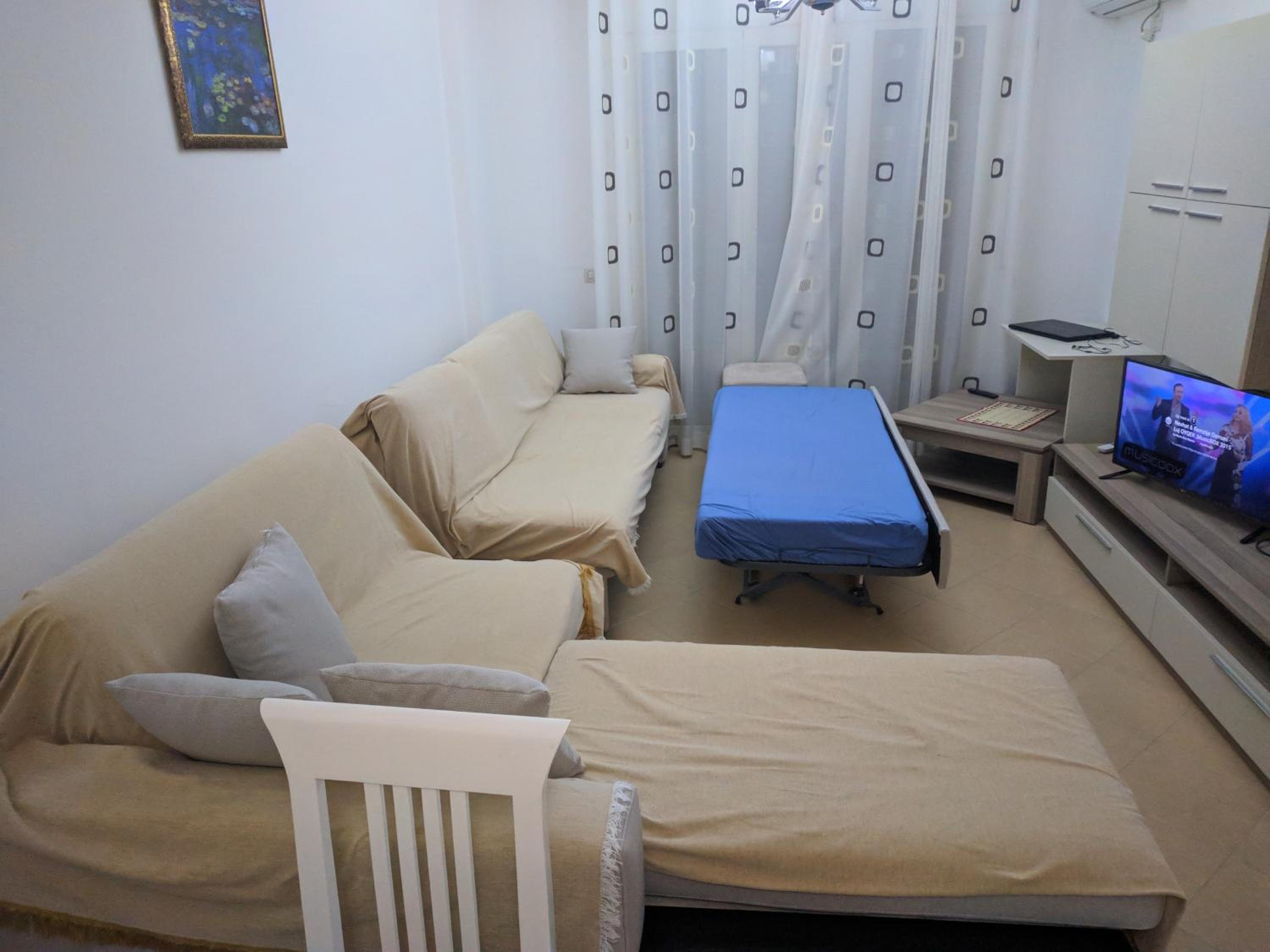 Lucky Lux Apartment