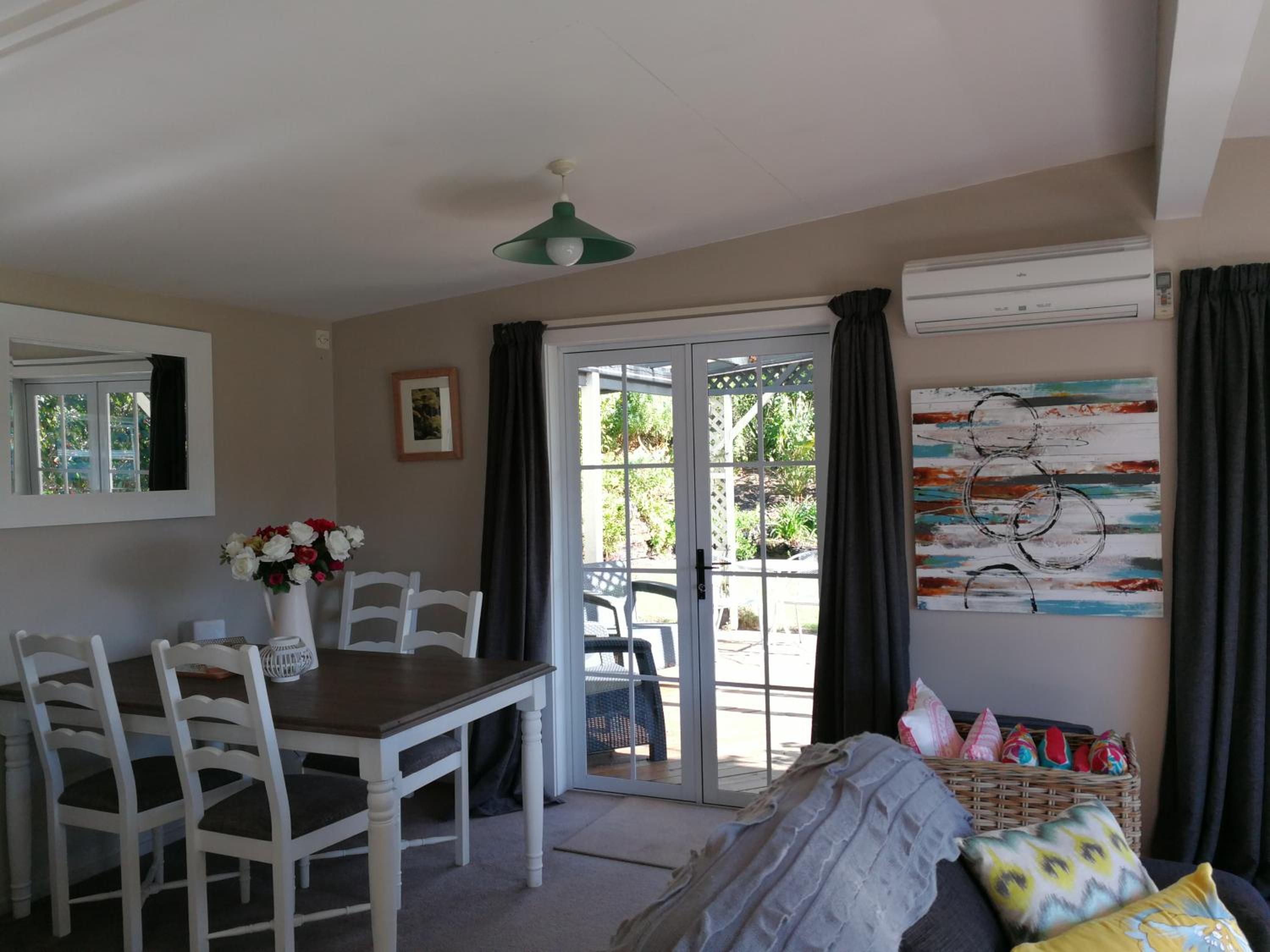 Mont's Cottage view 4