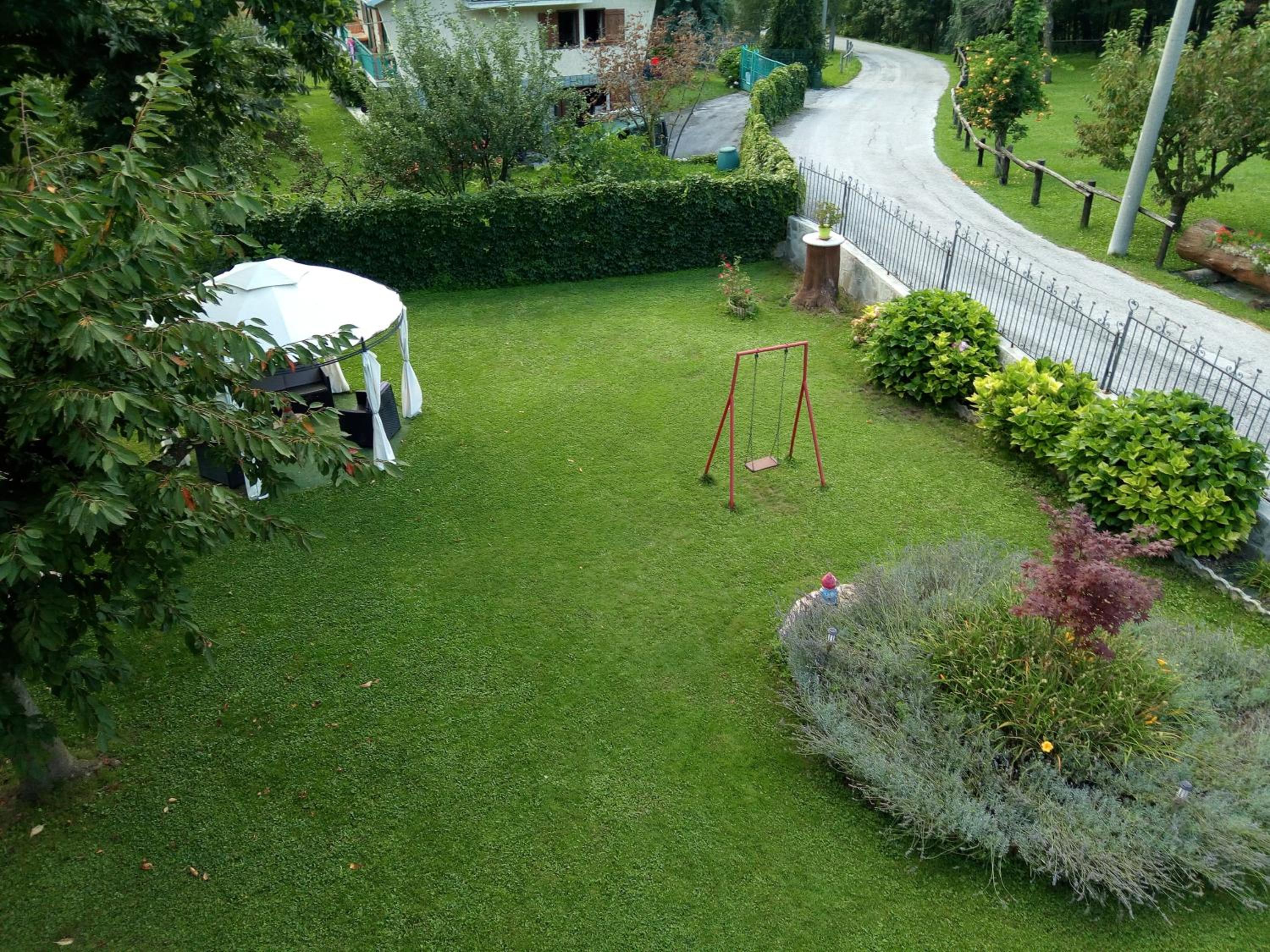 Photo 9
