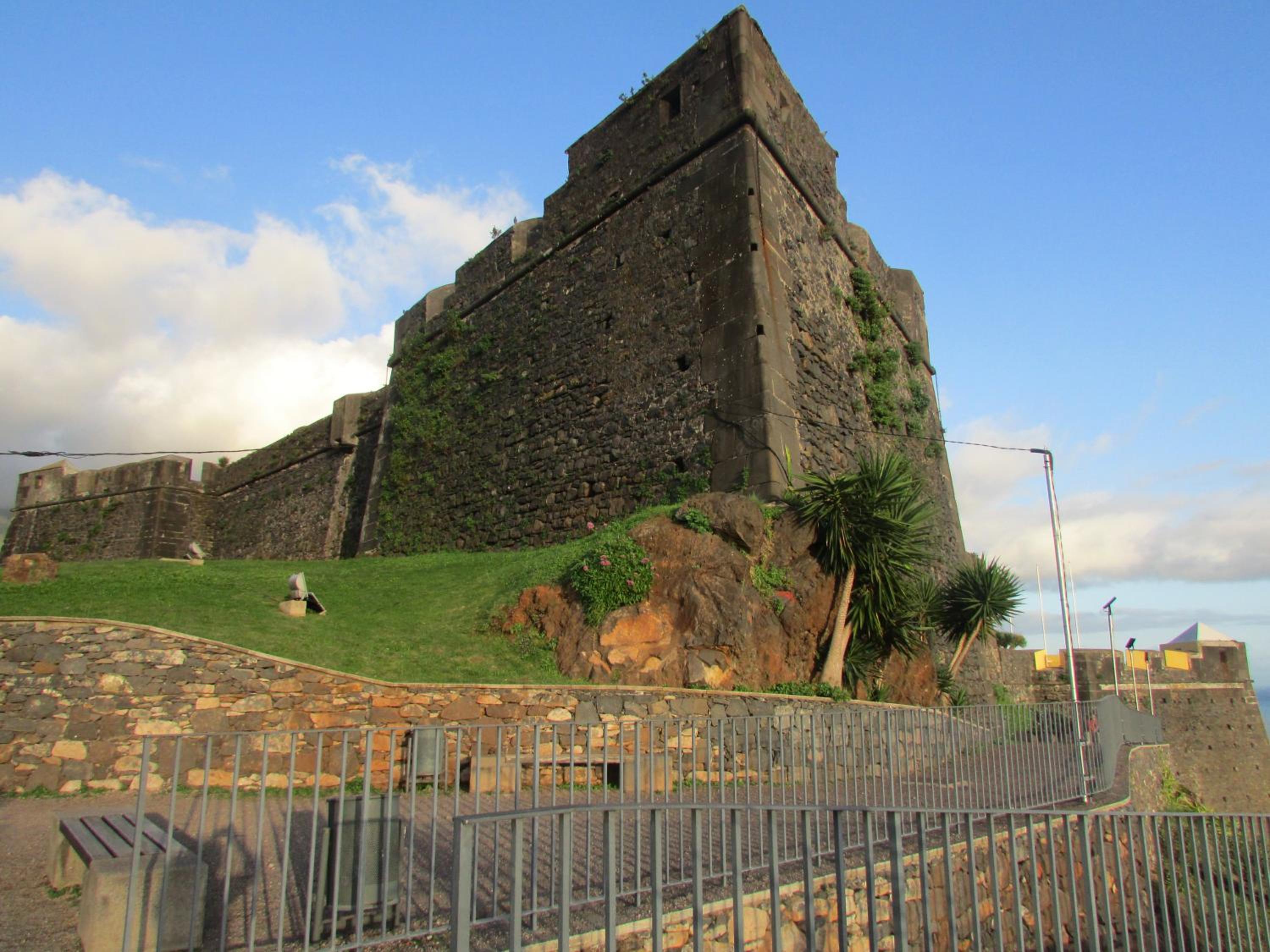Fortaleza do Pico Apartment