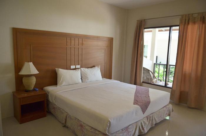 Nakara Long Beach Resort - SHA Extra Plus