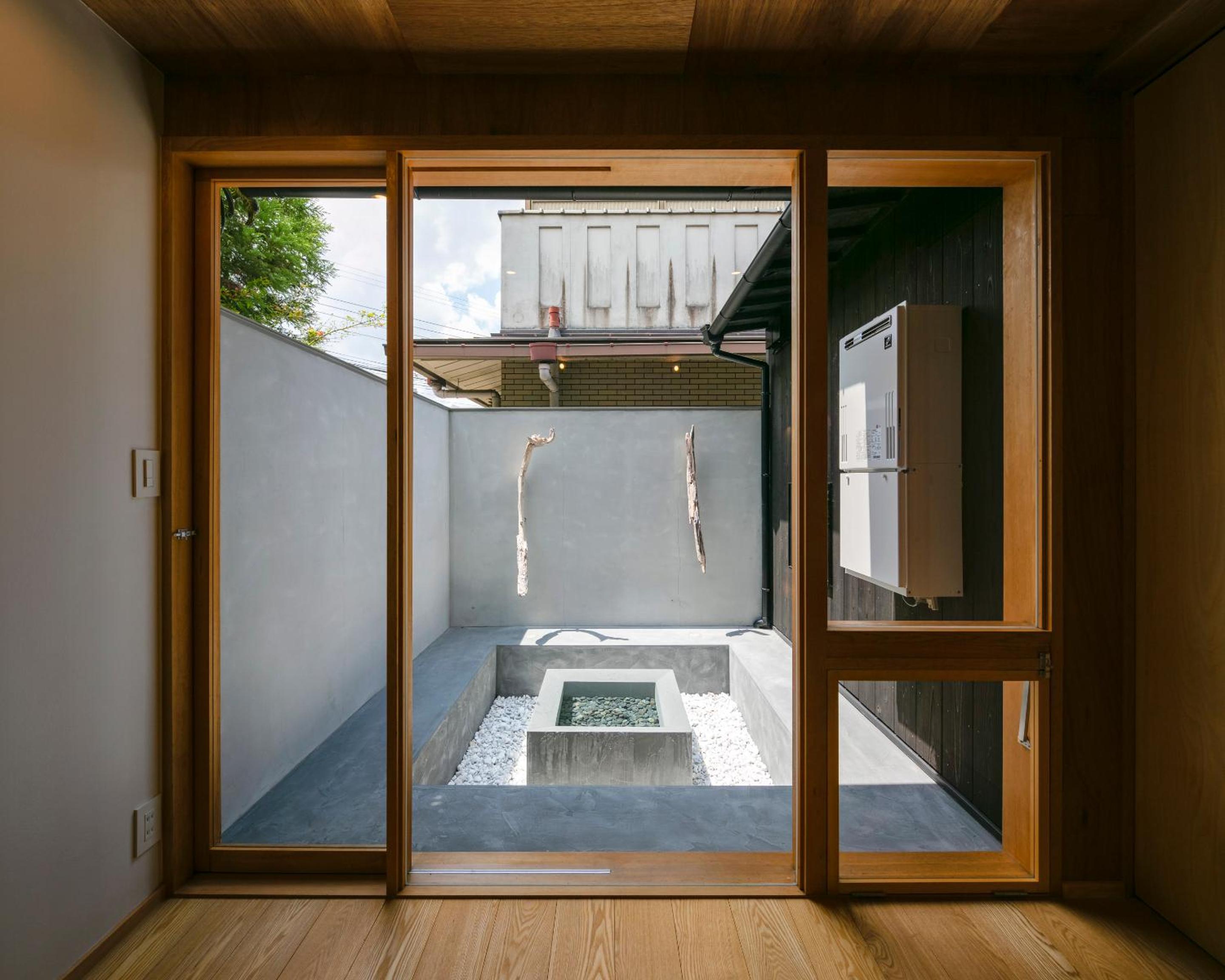 Machiya Hotel YANAGI view 3