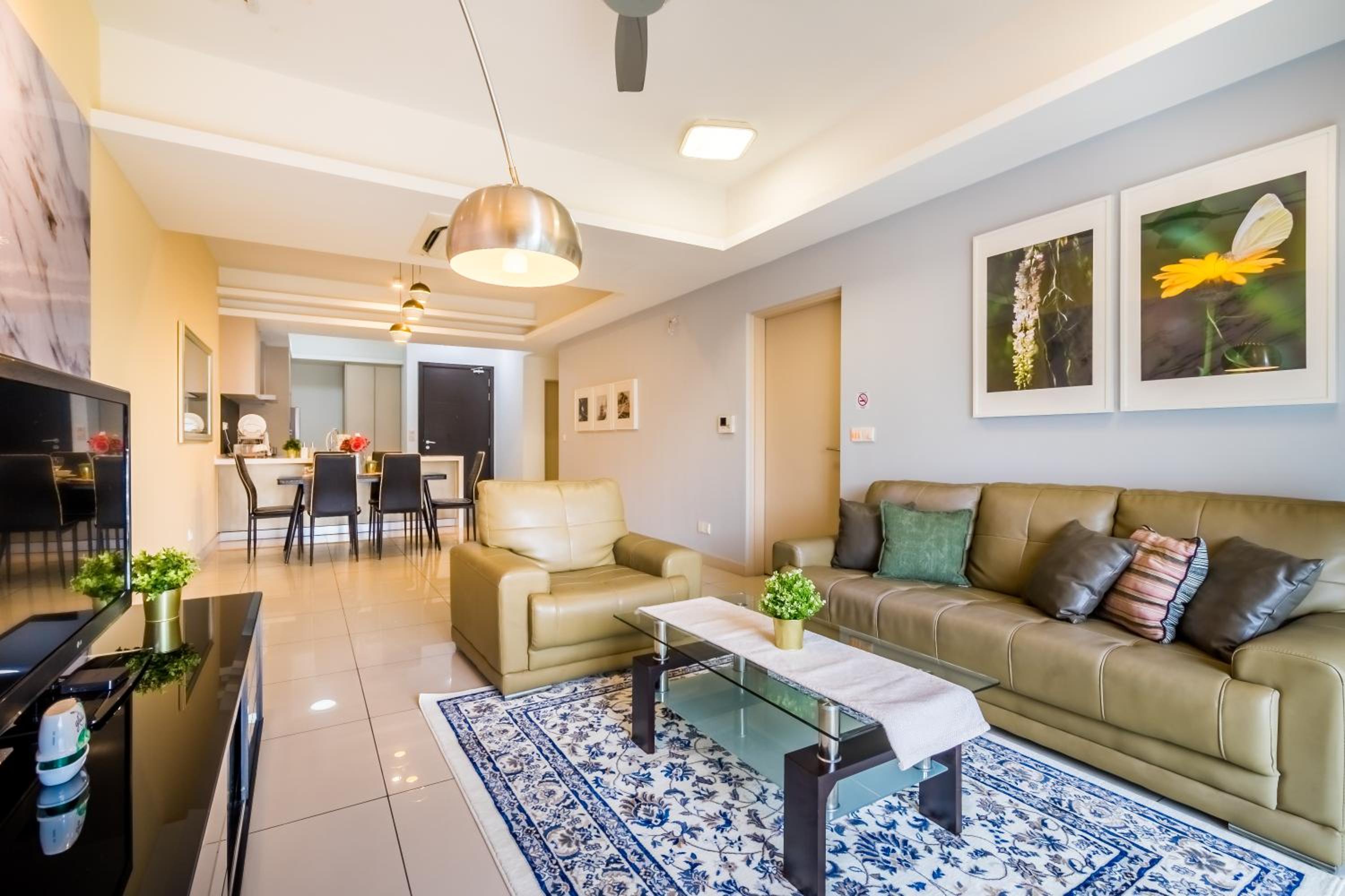 Suasana Bukit Ceylon by Plush