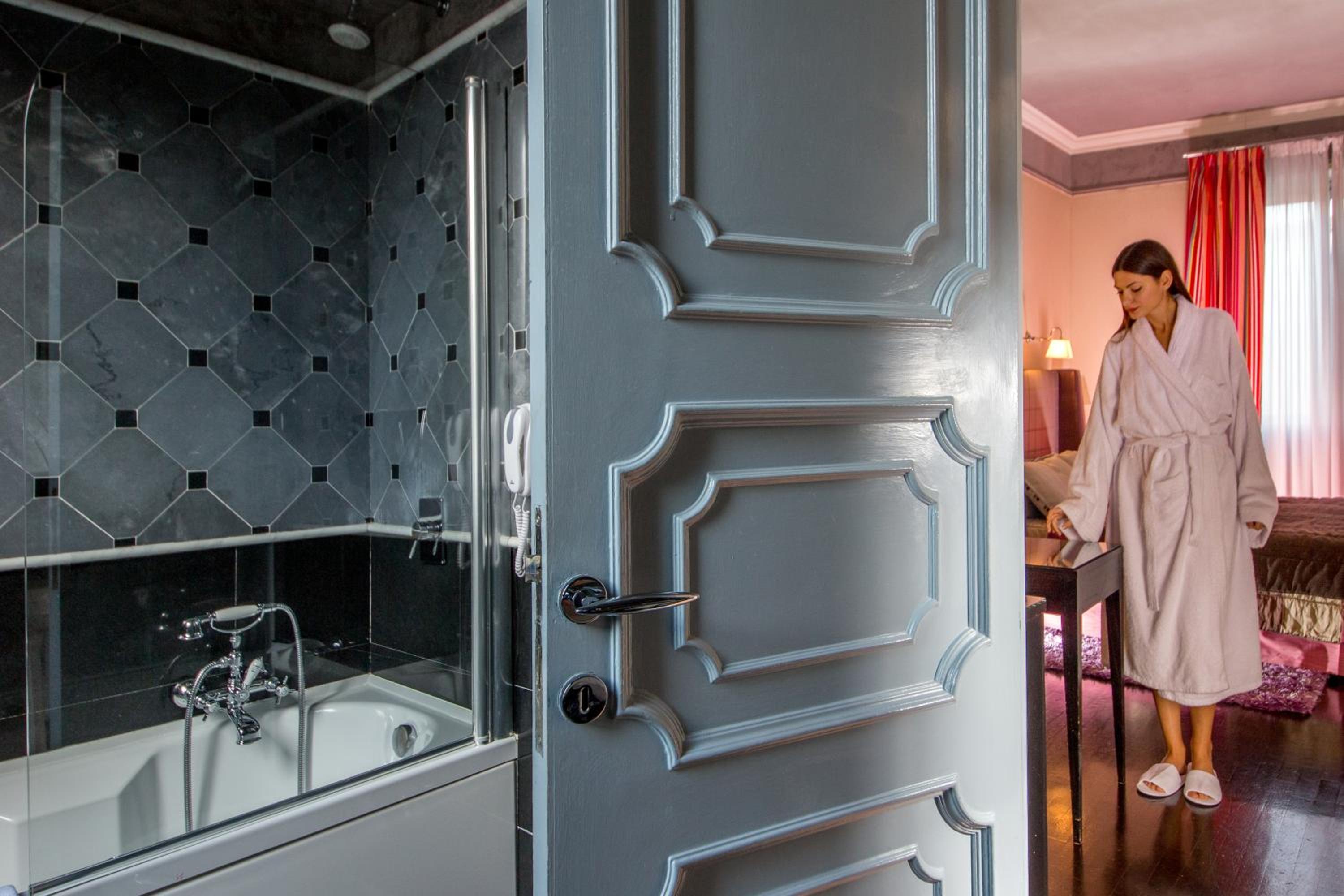 The Inn Apartments Spagna by The Goodnight Company