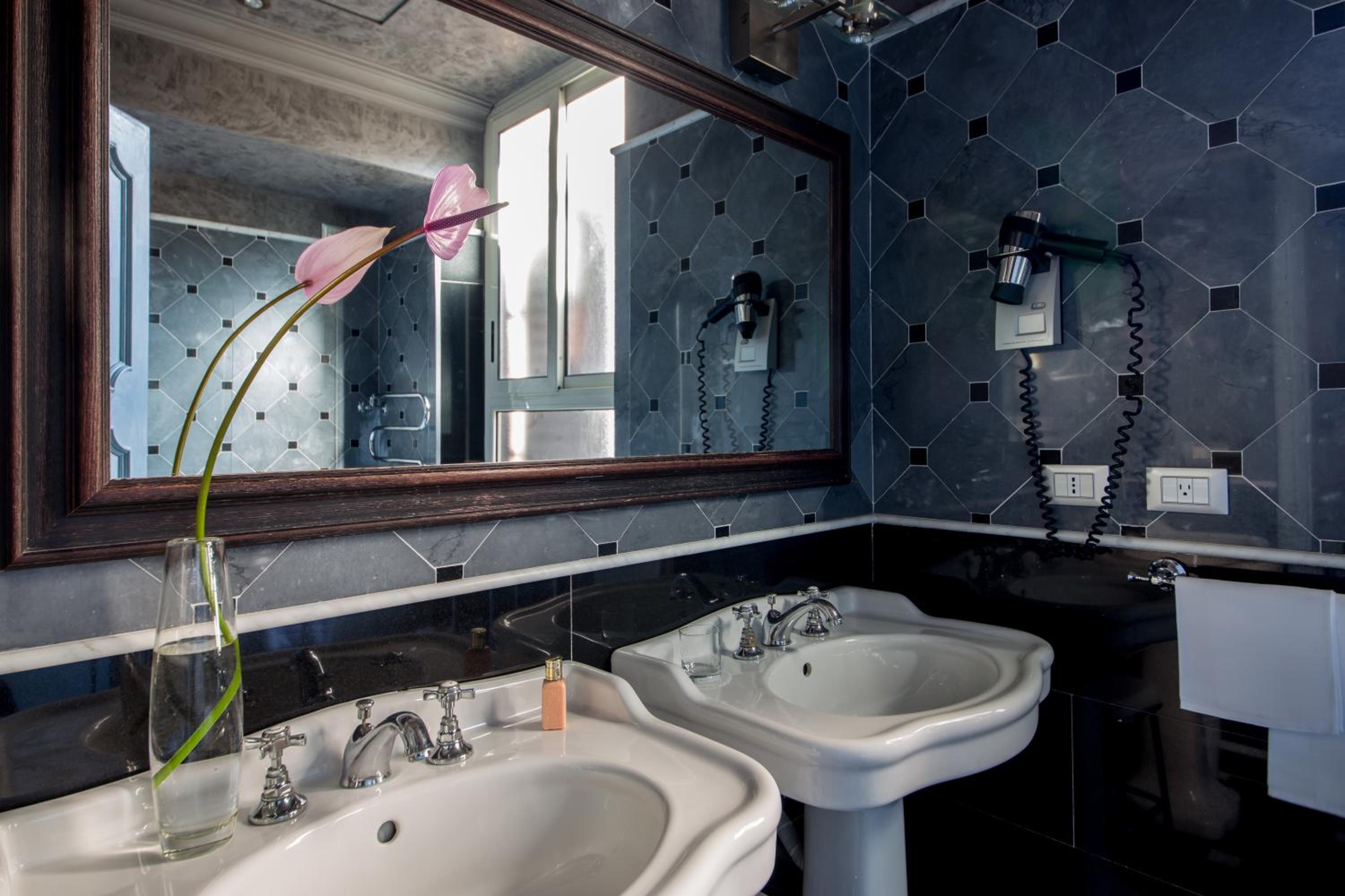 The Inn Apartments Spagna by The Goodnight Company