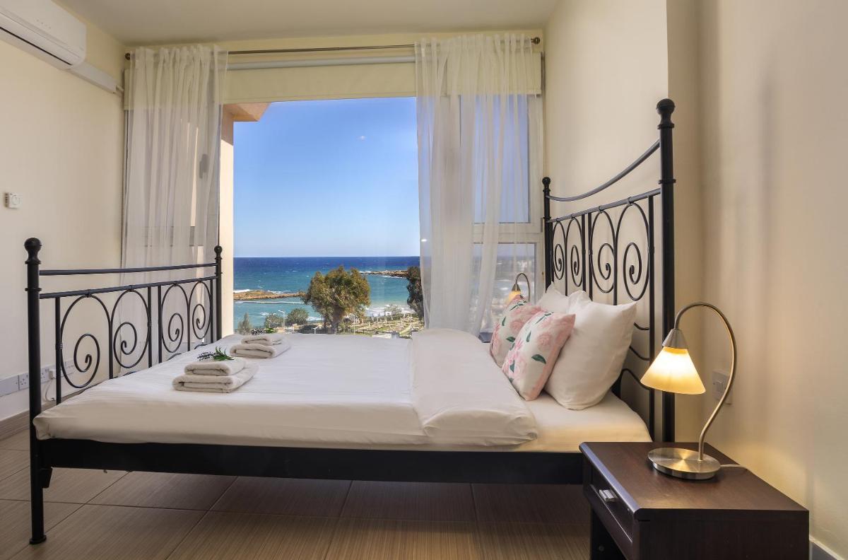 Protaras Fig Tree Bay Suite