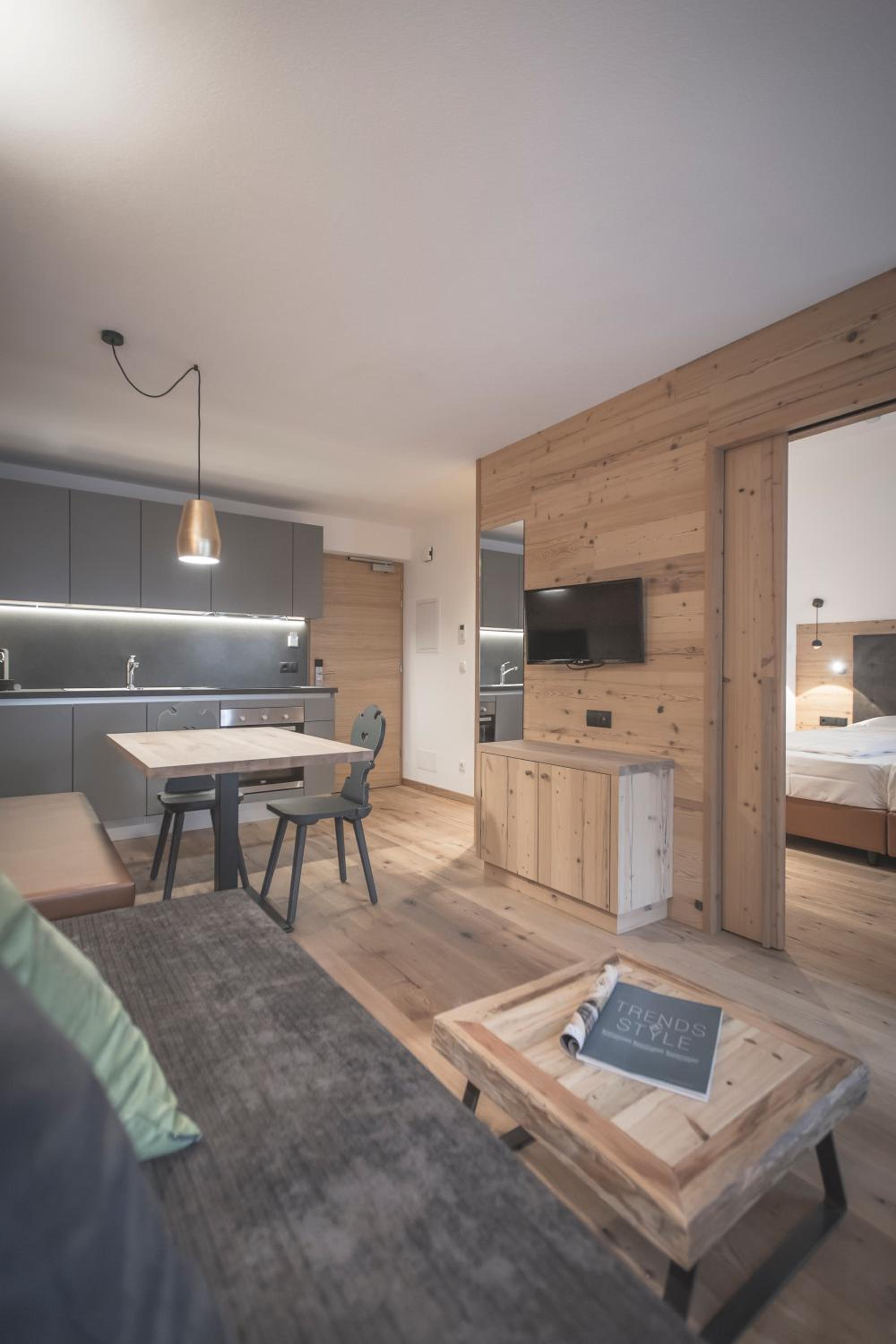 Ahrner Wirt Apartments