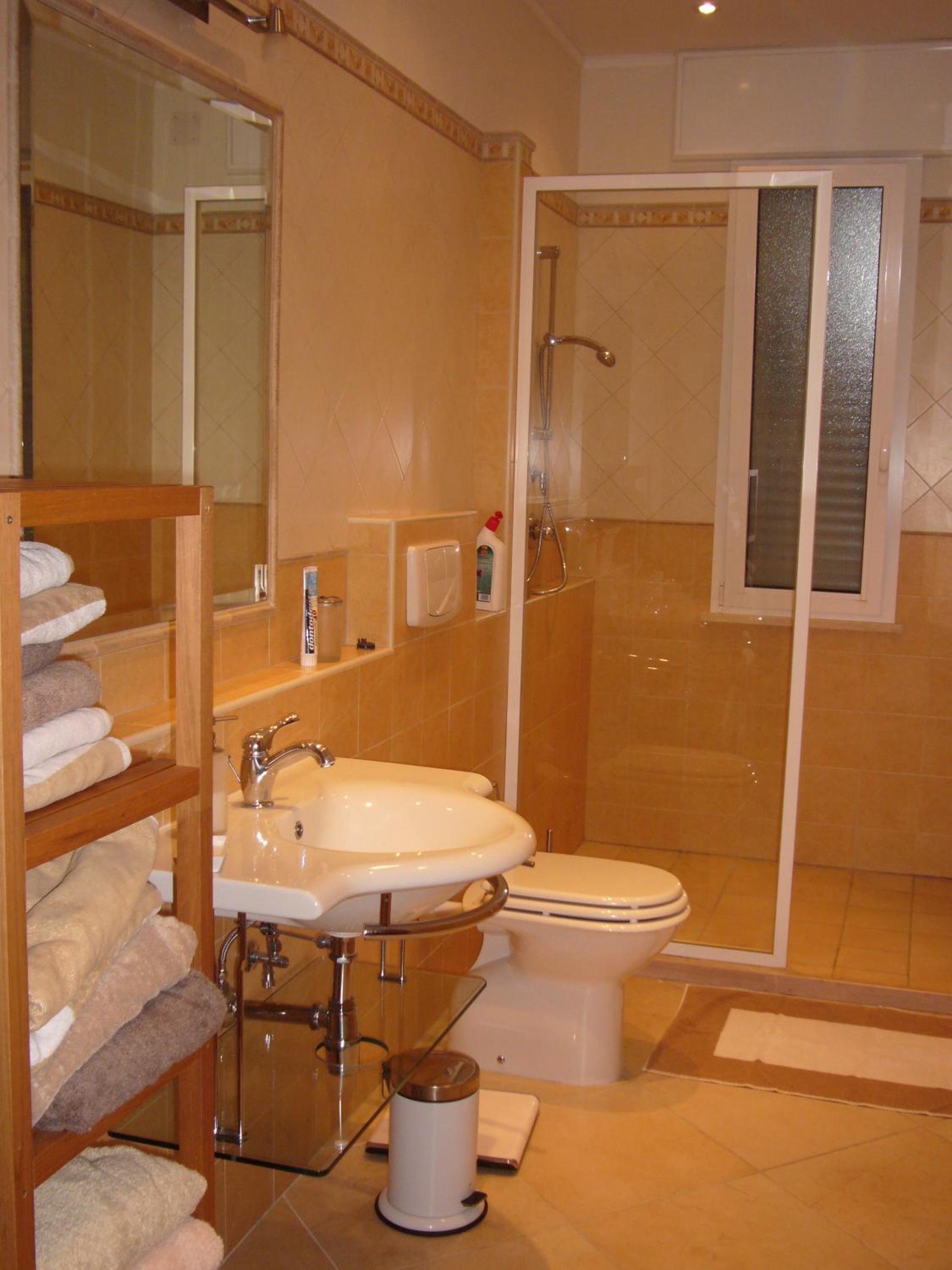 Photo 31