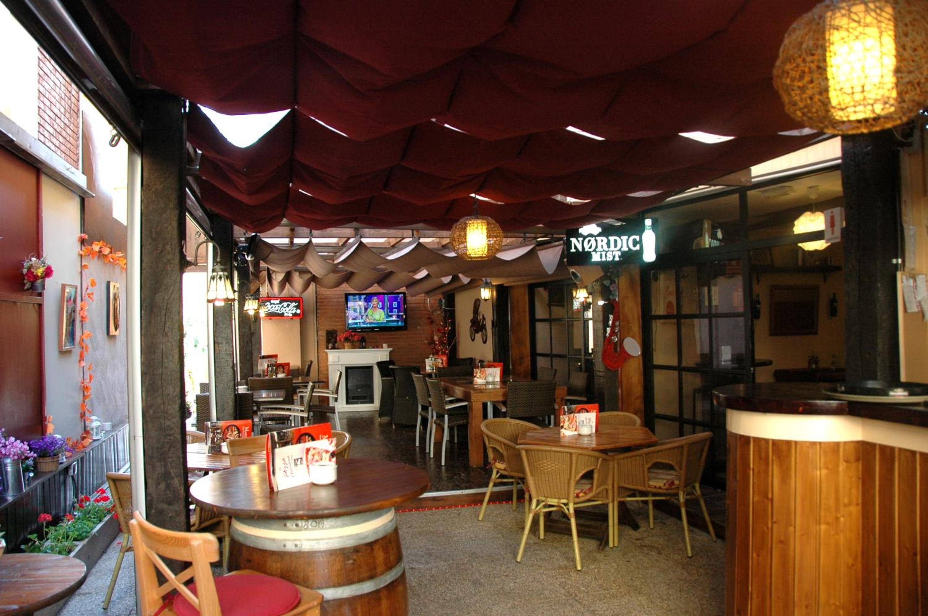 Hostal Montsant