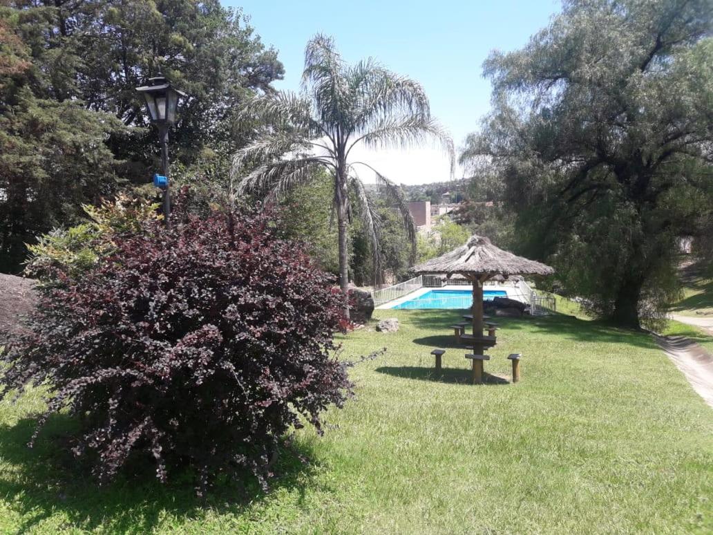 Departamentos Carlos Paz bajada al lago