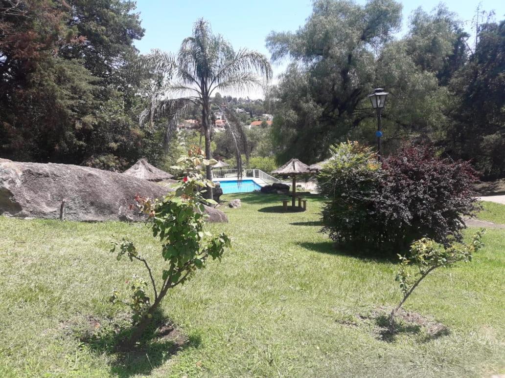 Departamentos Carlos Paz bajada al lago
