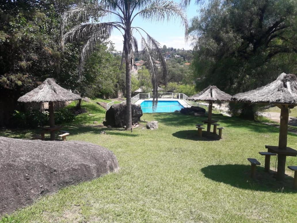 Departamentos Carlos Paz bajada al lago