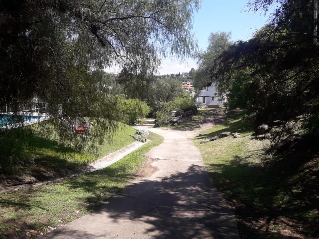 Departamentos Carlos Paz bajada al lago
