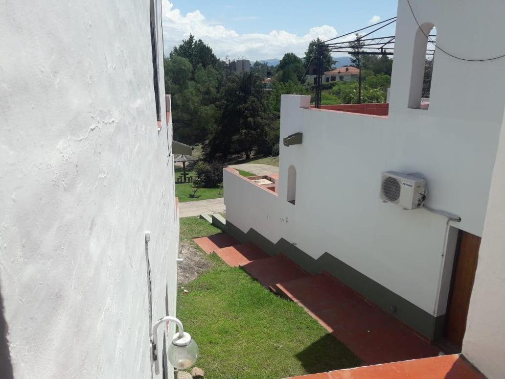 Departamentos Carlos Paz bajada al lago