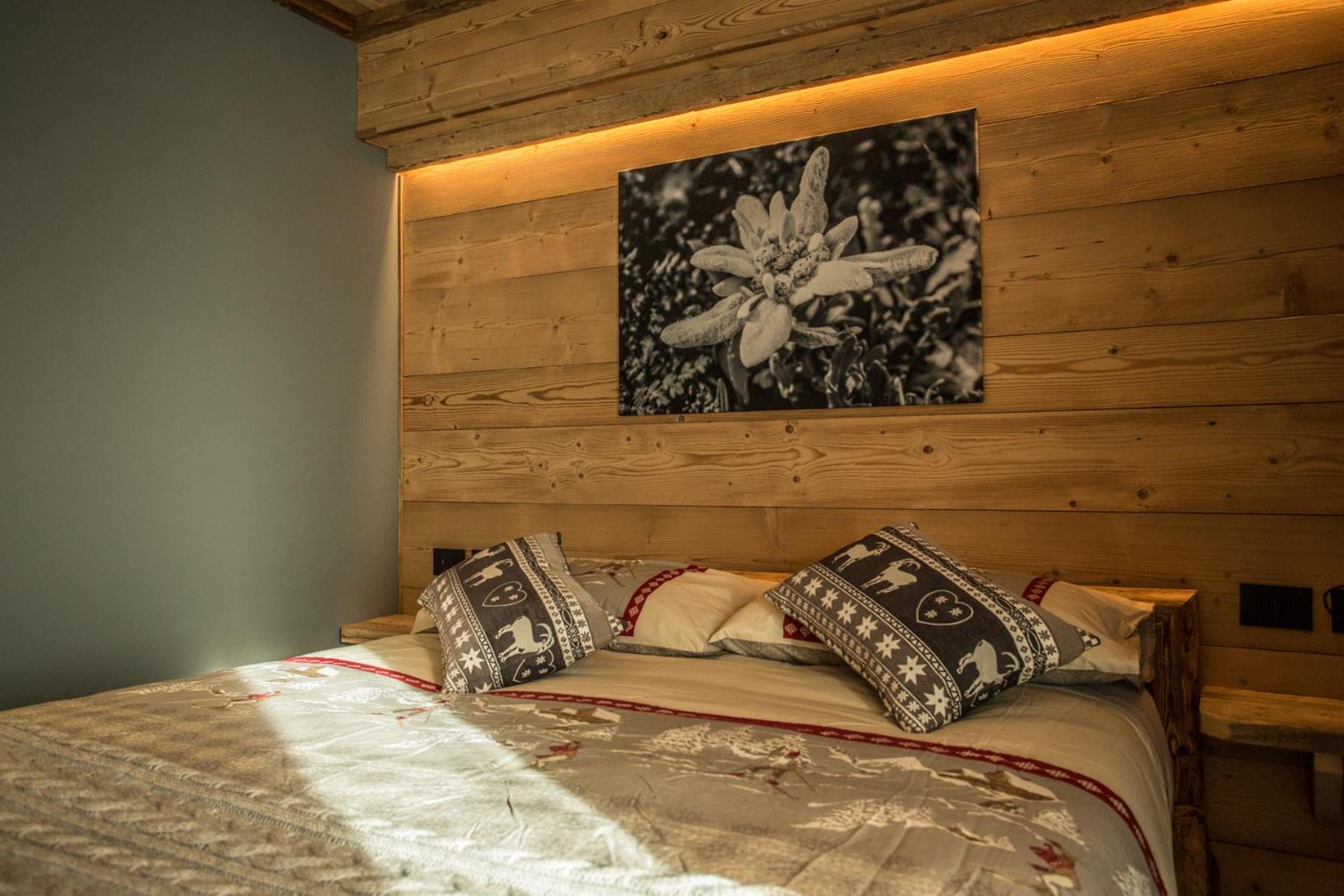 Alpine Rooms Guesthouse