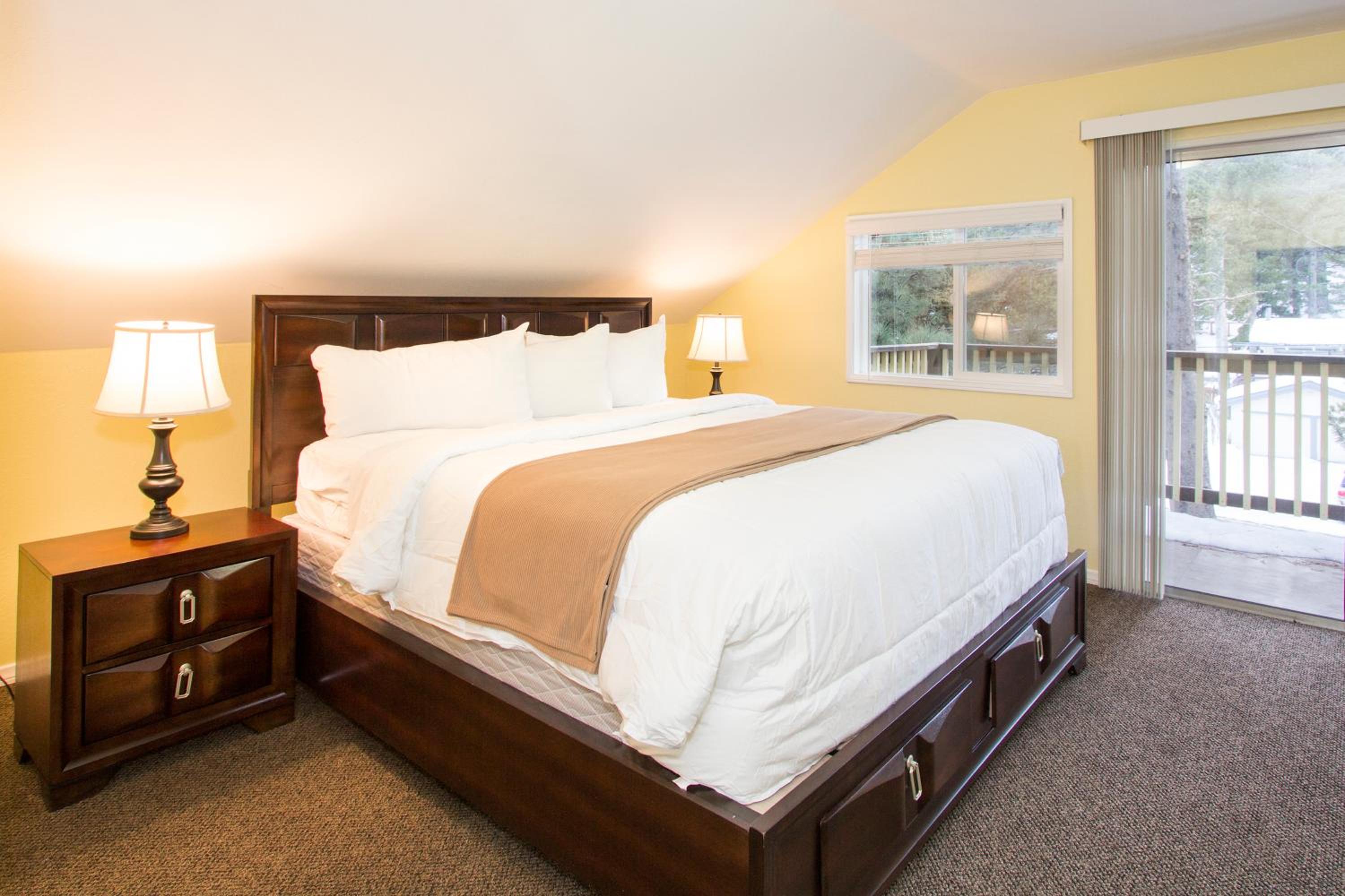 Edelweiss Lodge