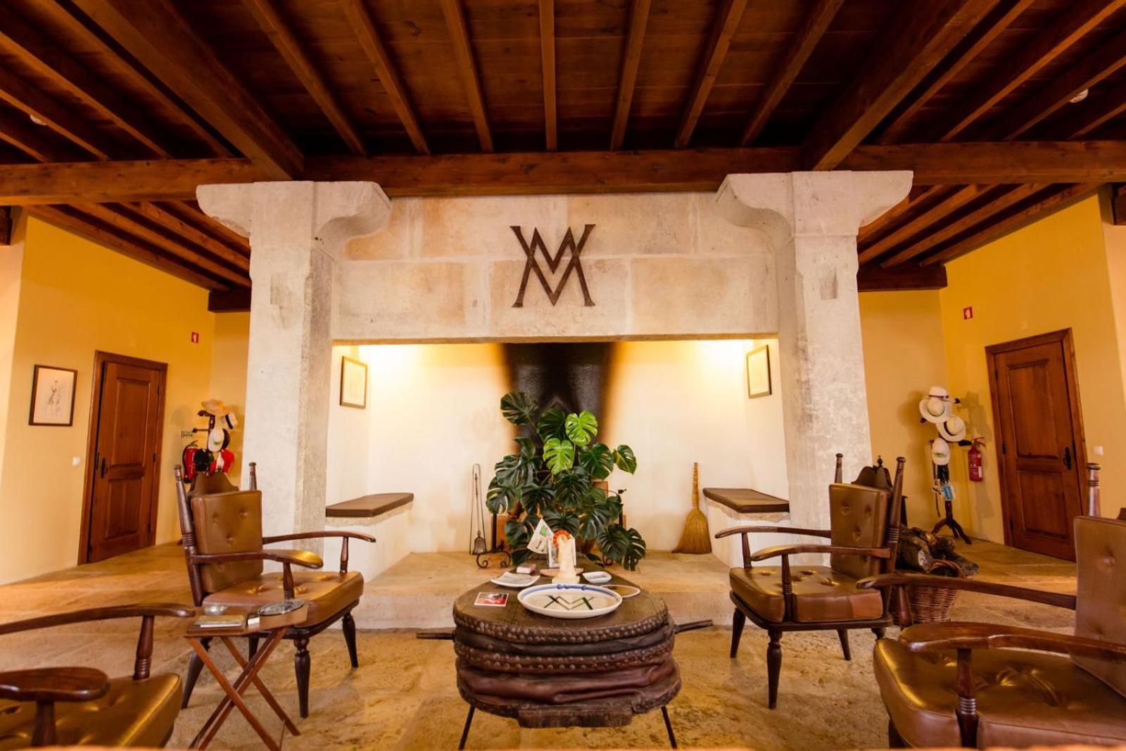 Casas da Piedade view 3