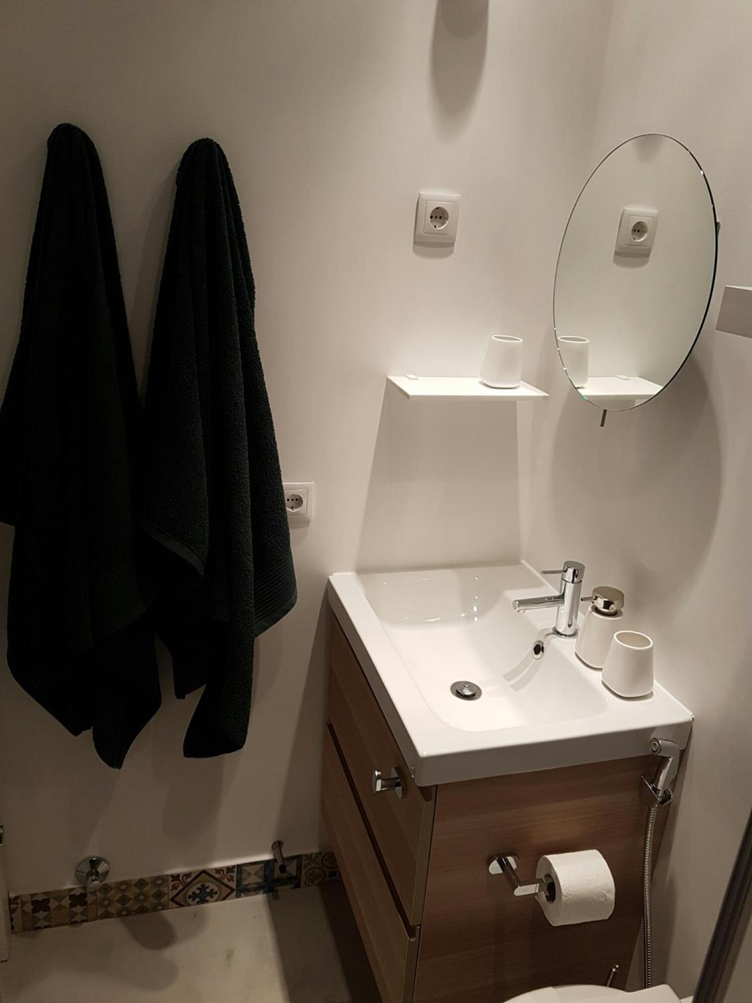 Downtown Comfy Suite
