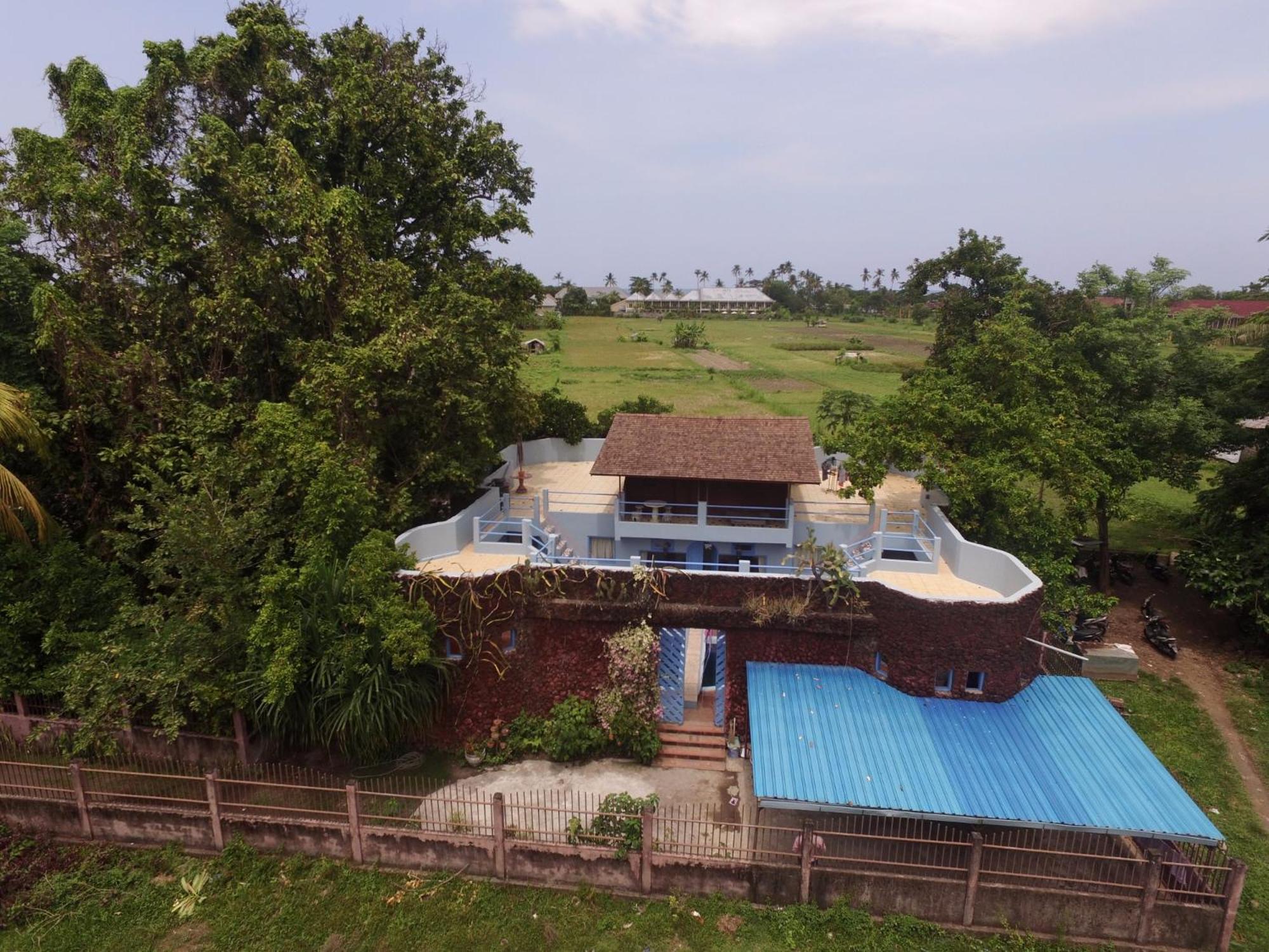 Rumah Batu