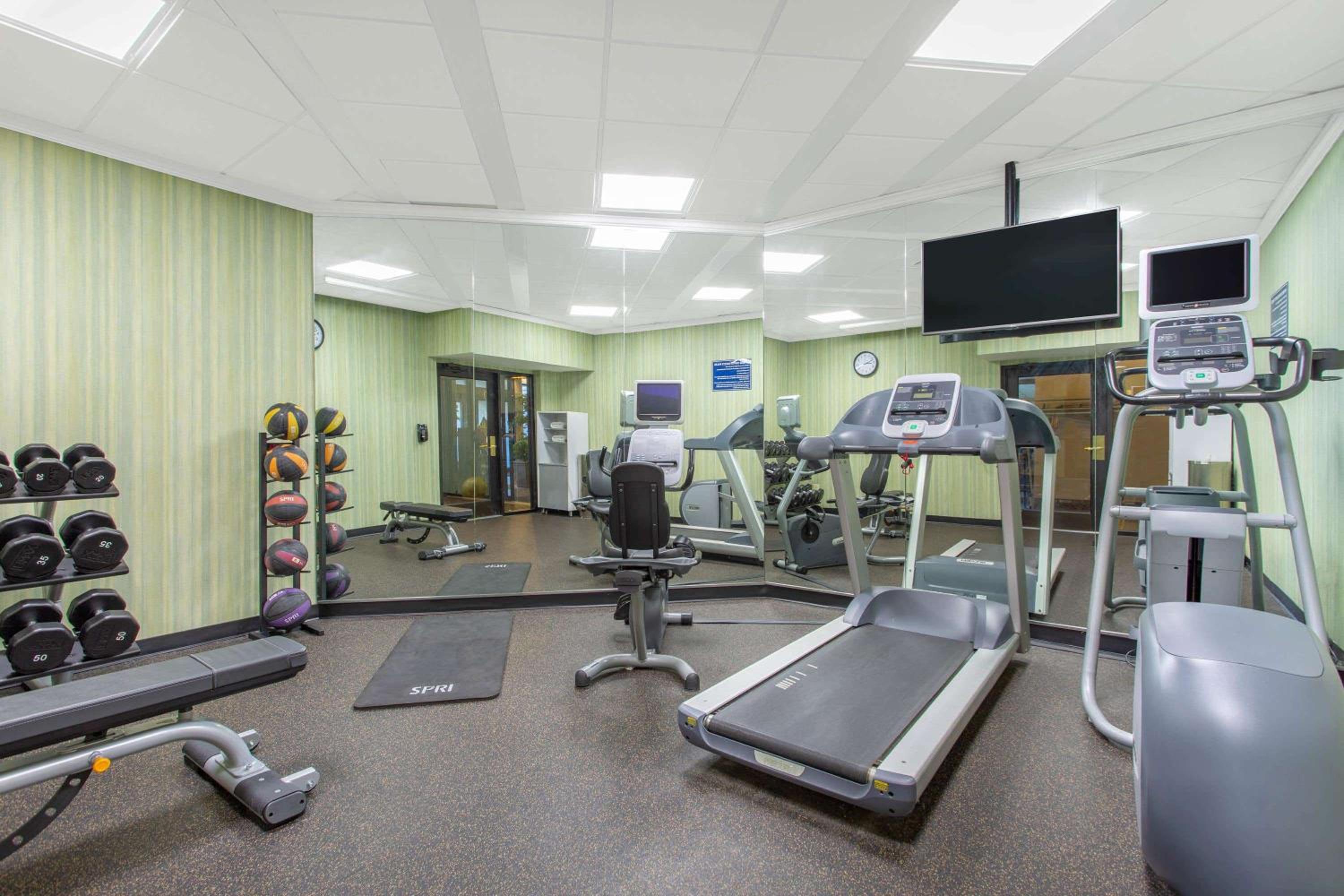 Days Inn by Wyndham Lanham Washington DC - Property Image 20
