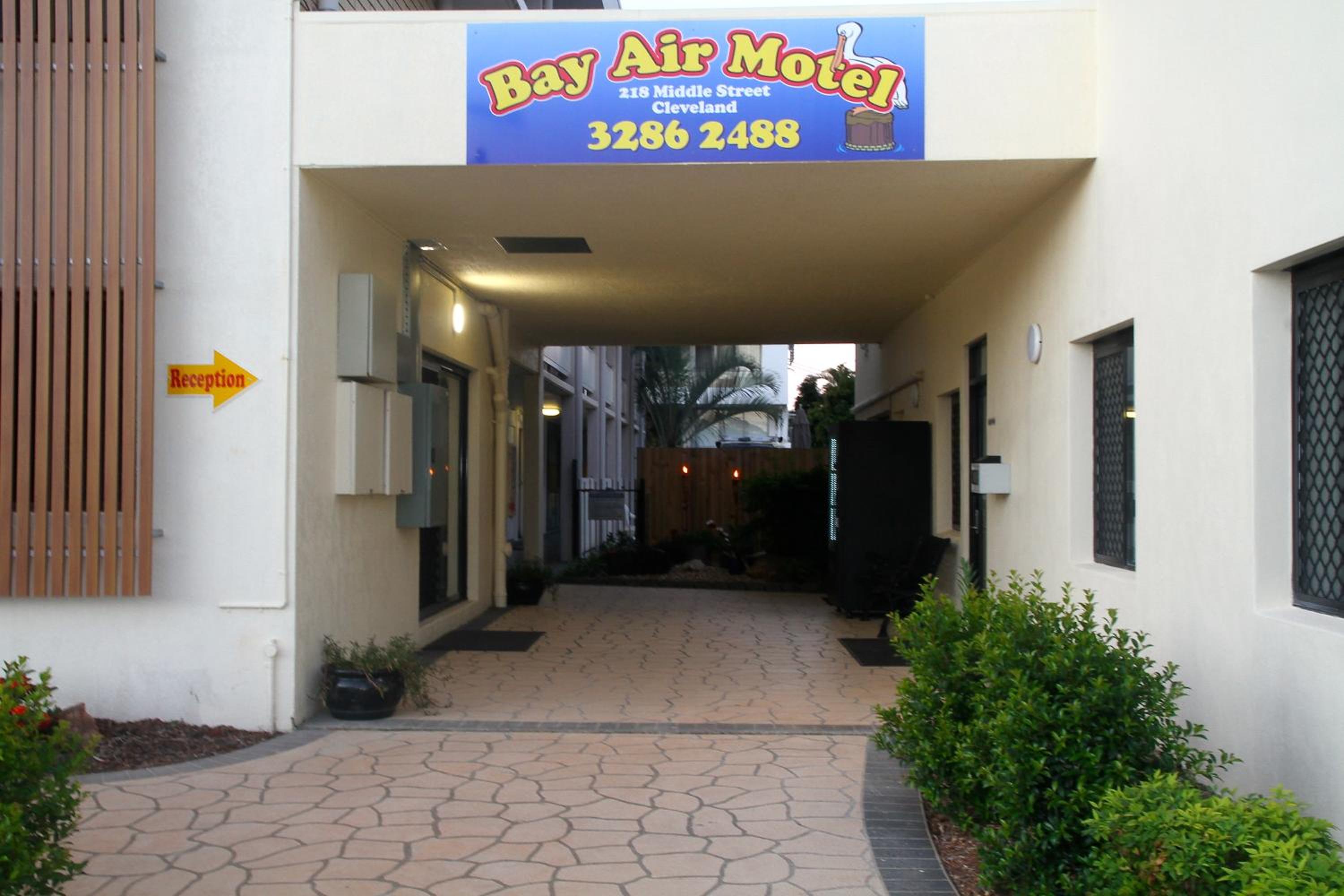 Bay Air Motel