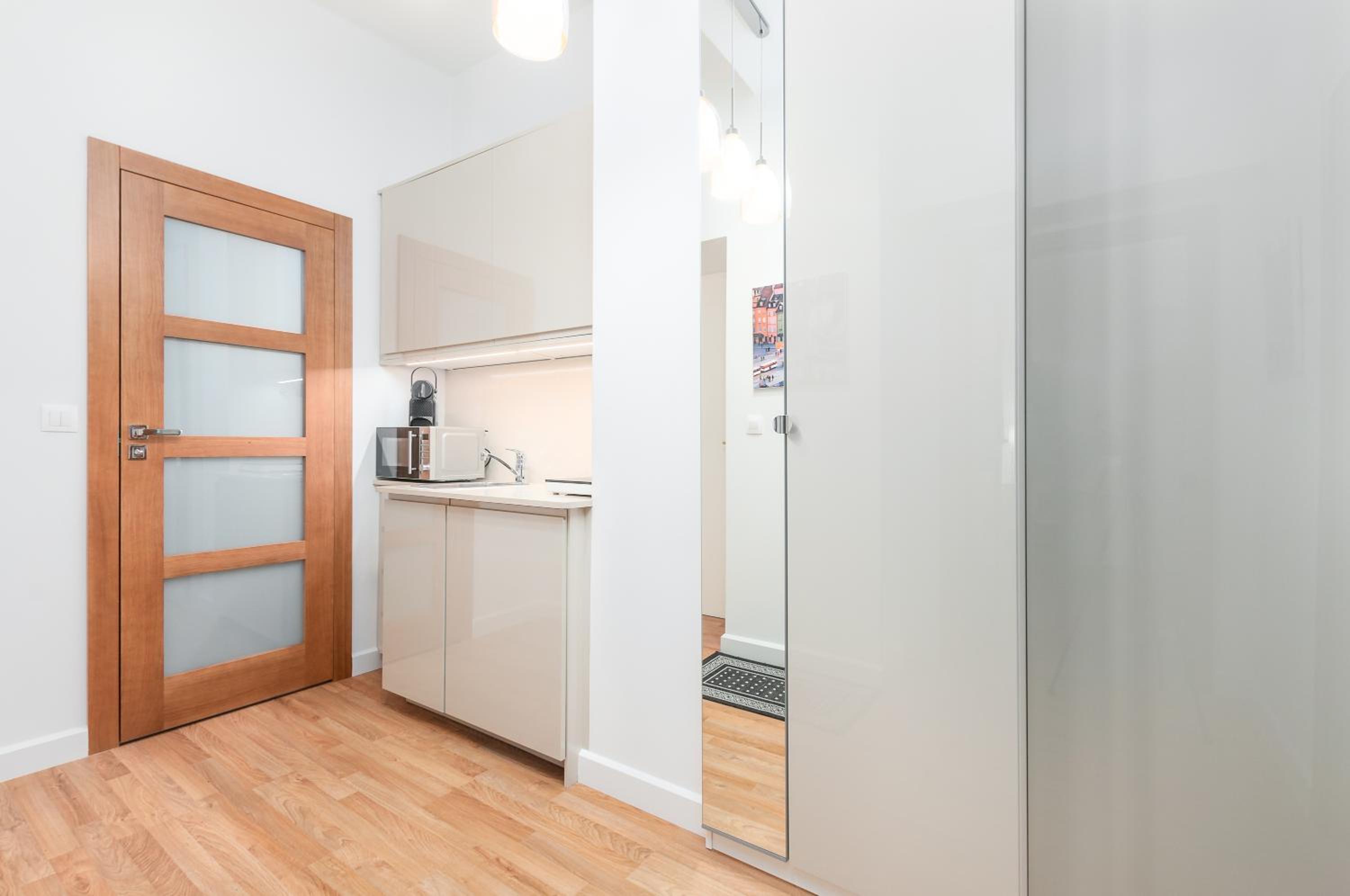 Nowy Świat Cozy Apartment Warsaw by Noclegi Renters view 5