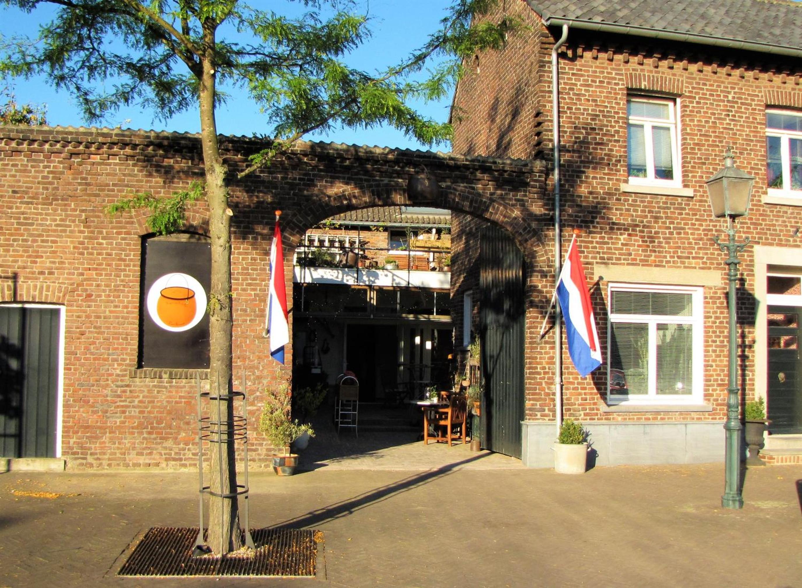 Koperen keteltje view 5