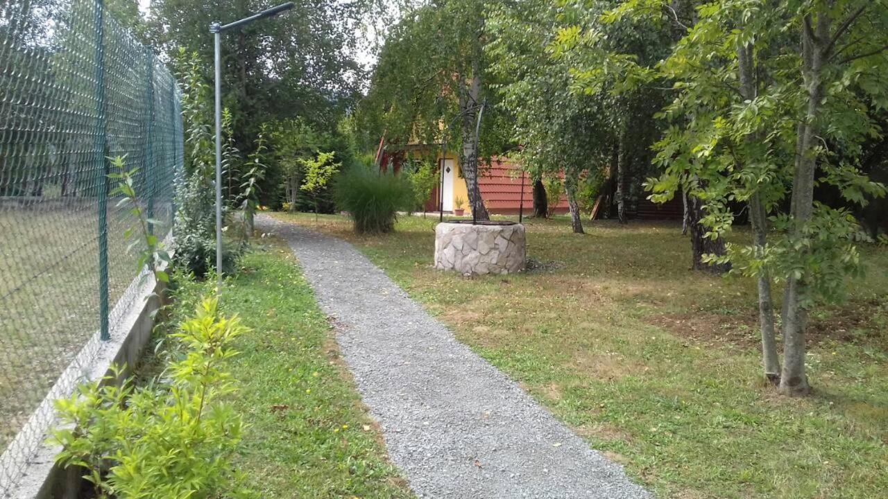 Photo 63