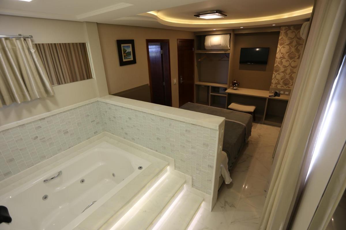 Jacuzzi