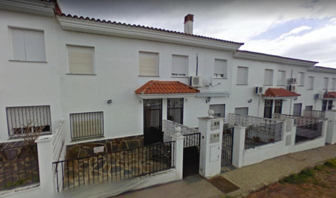 Apartamentos La Presa view 3