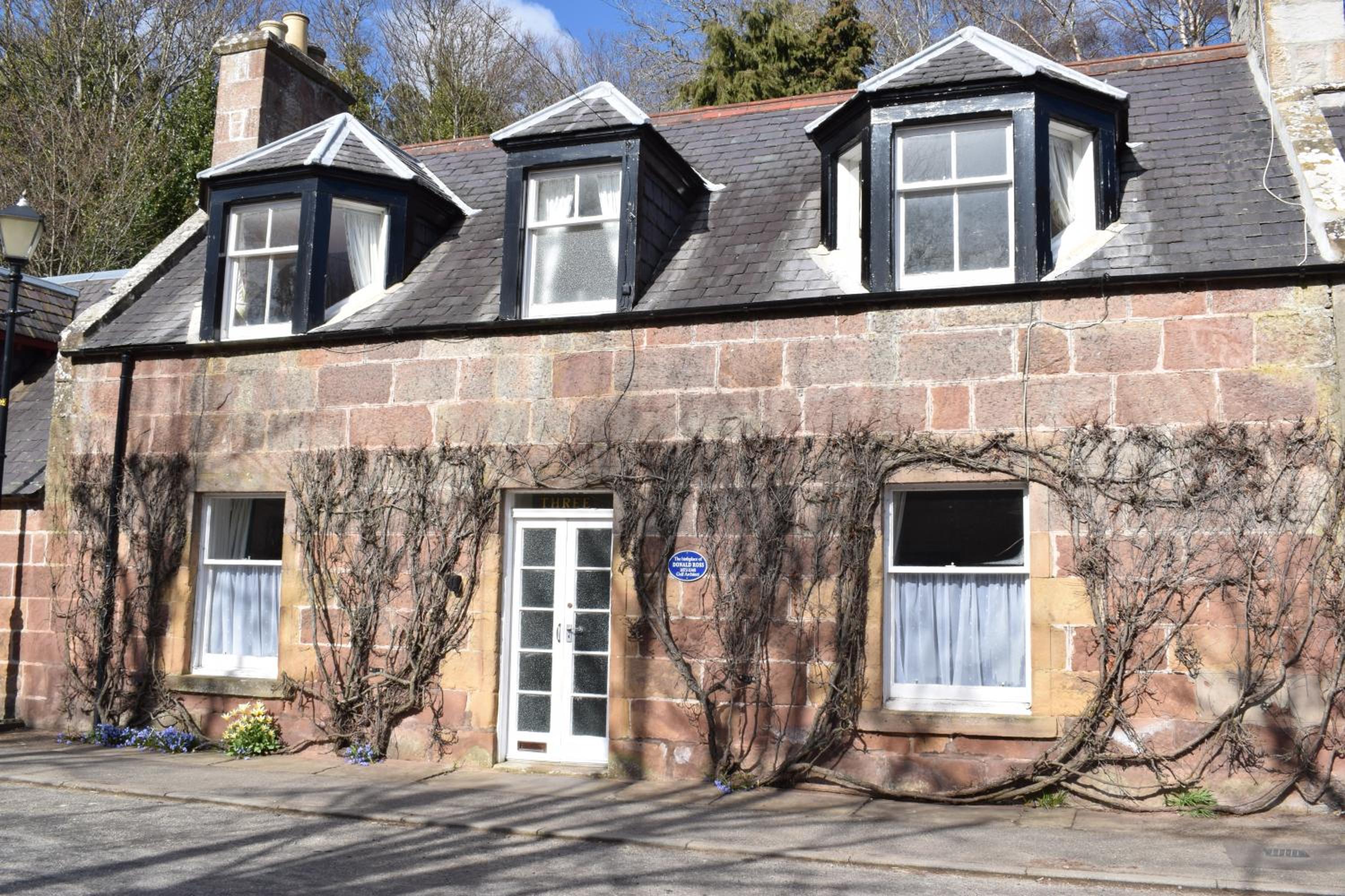 3 St Gilbert Street view 2