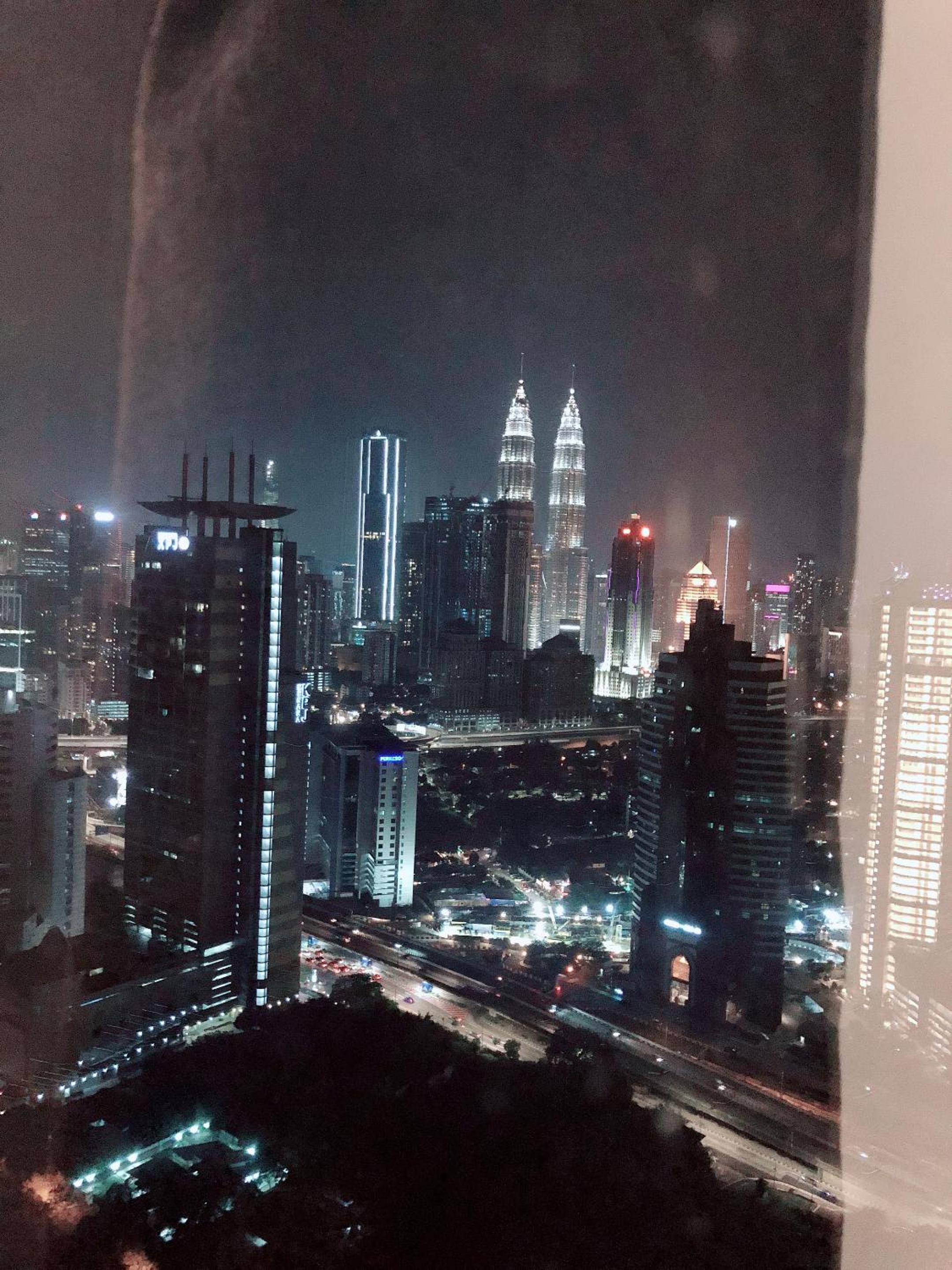 Expressionz Suites near KLCC, IJN by Wodages