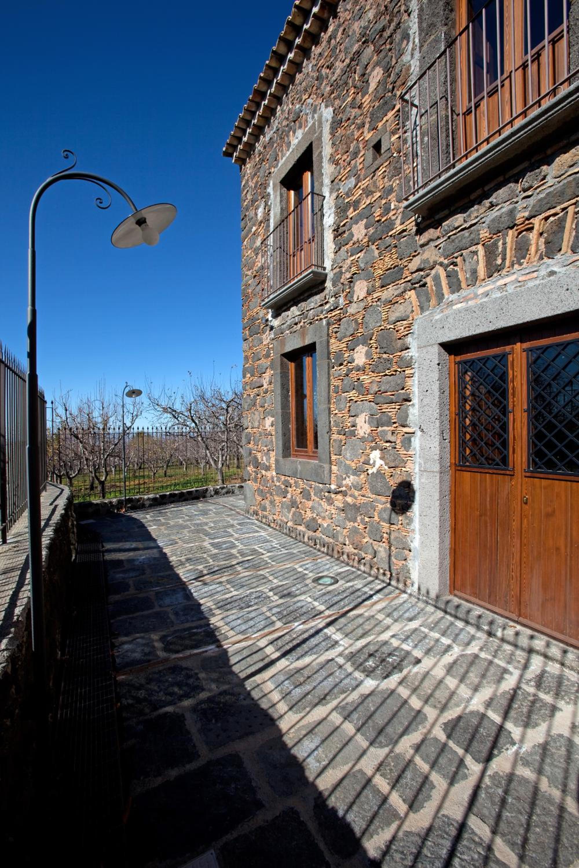 Hotel Bosco Ciancio - Image 1