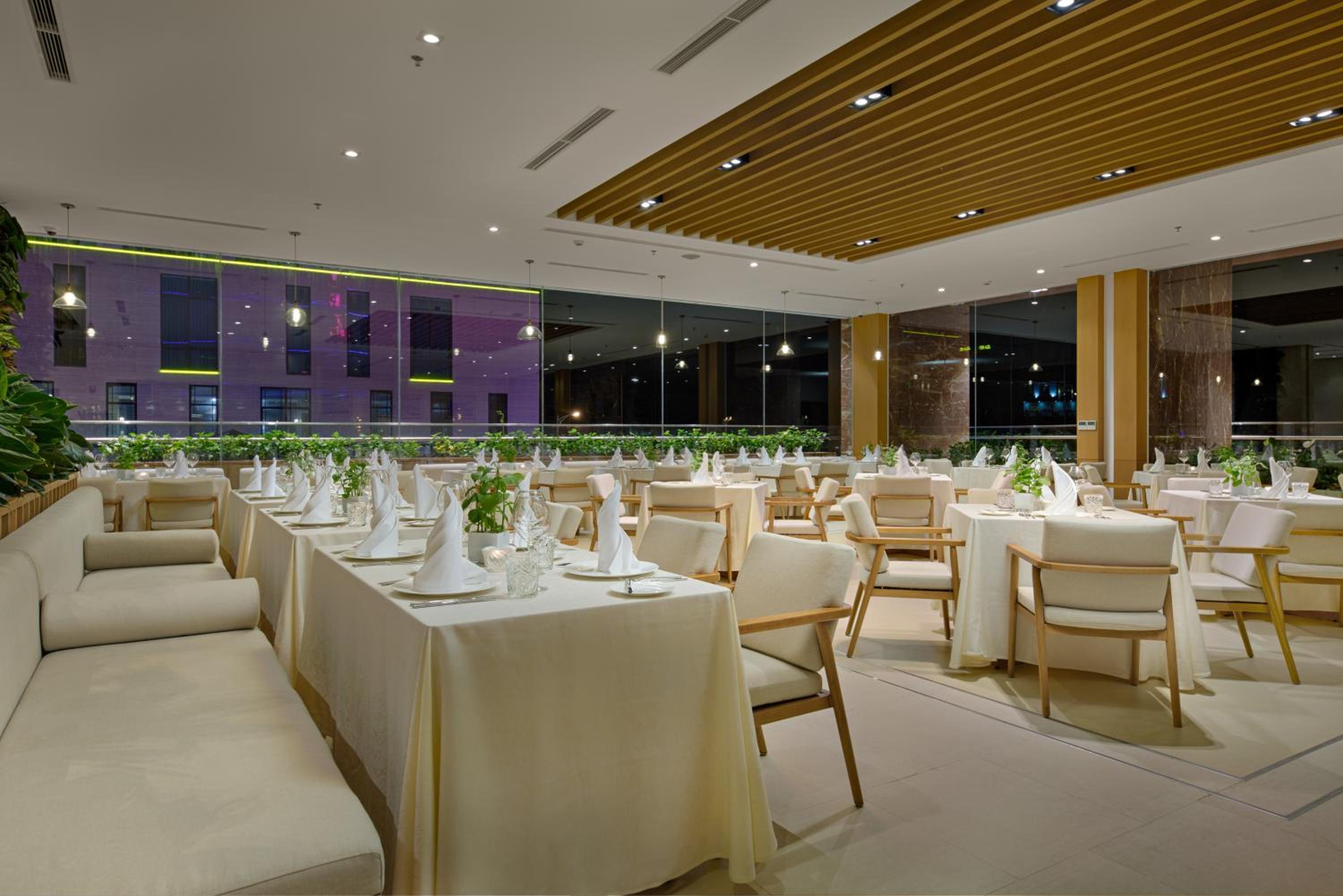 TMS Hotel Da Nang Beach 122