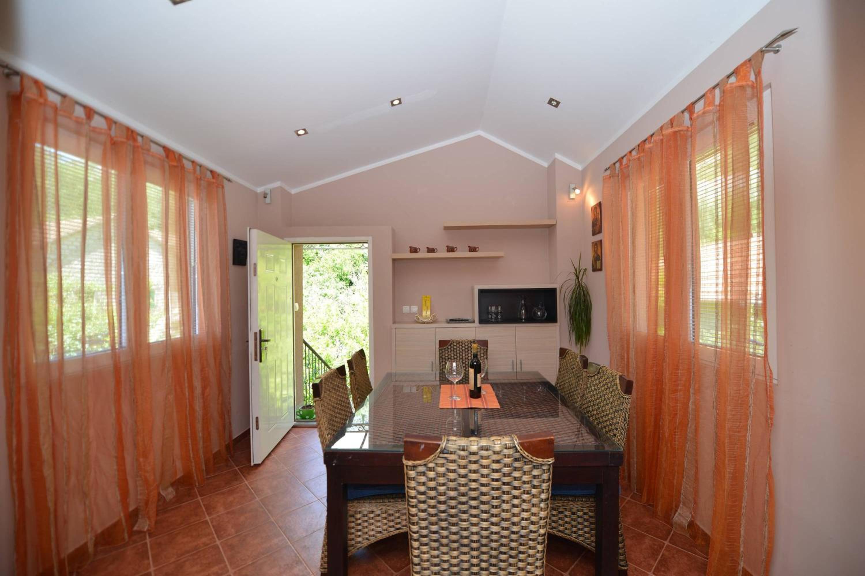 J & P Apartments Orahovac