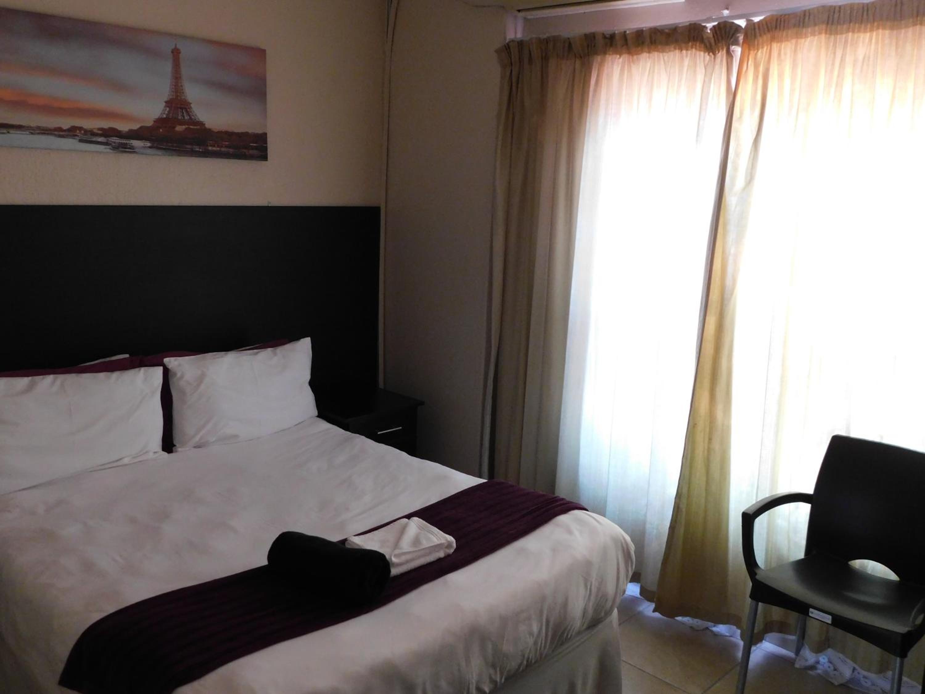 Savannah Guest House view 5