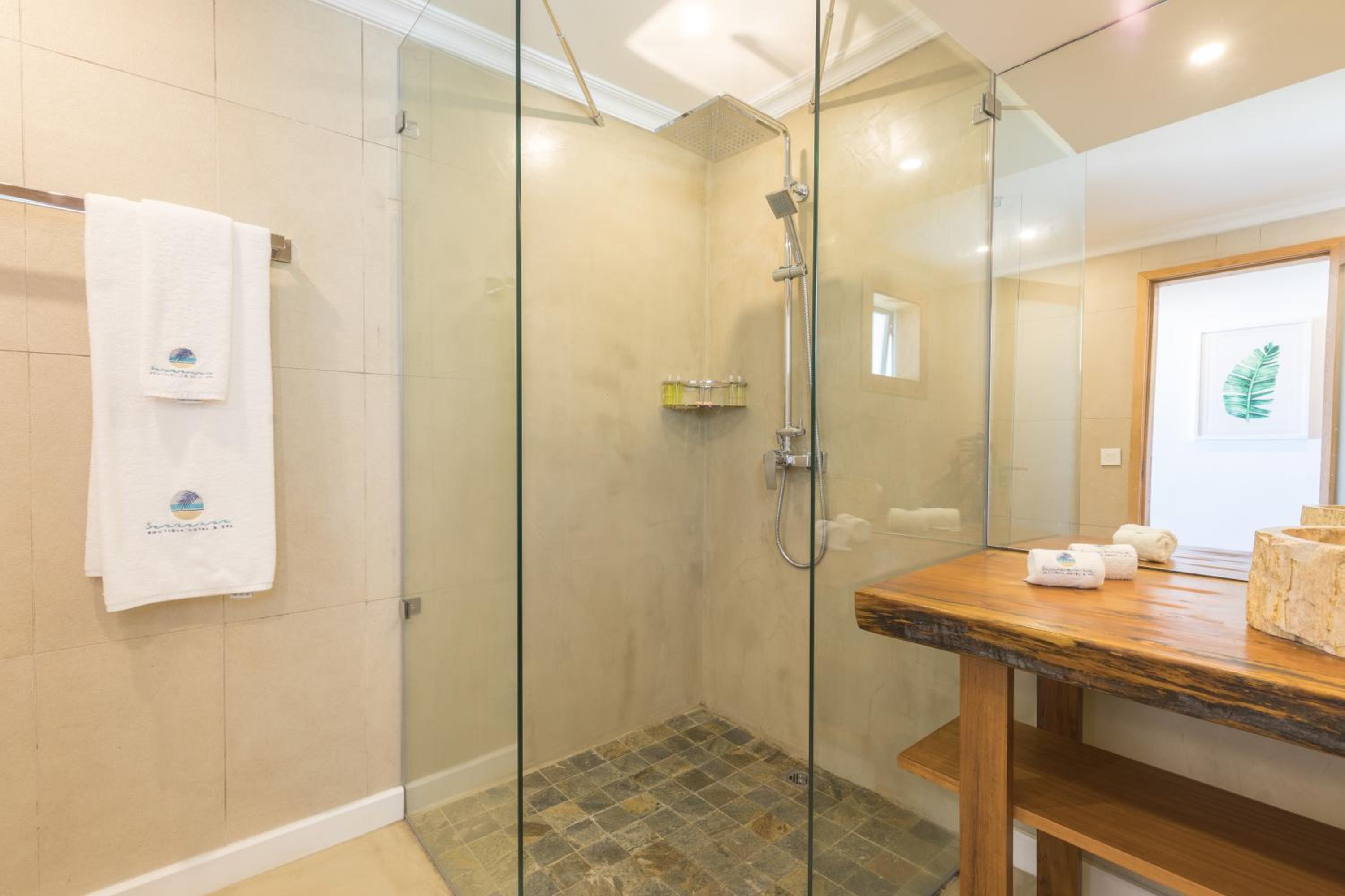 Seasense Boutique Hotel & Spa